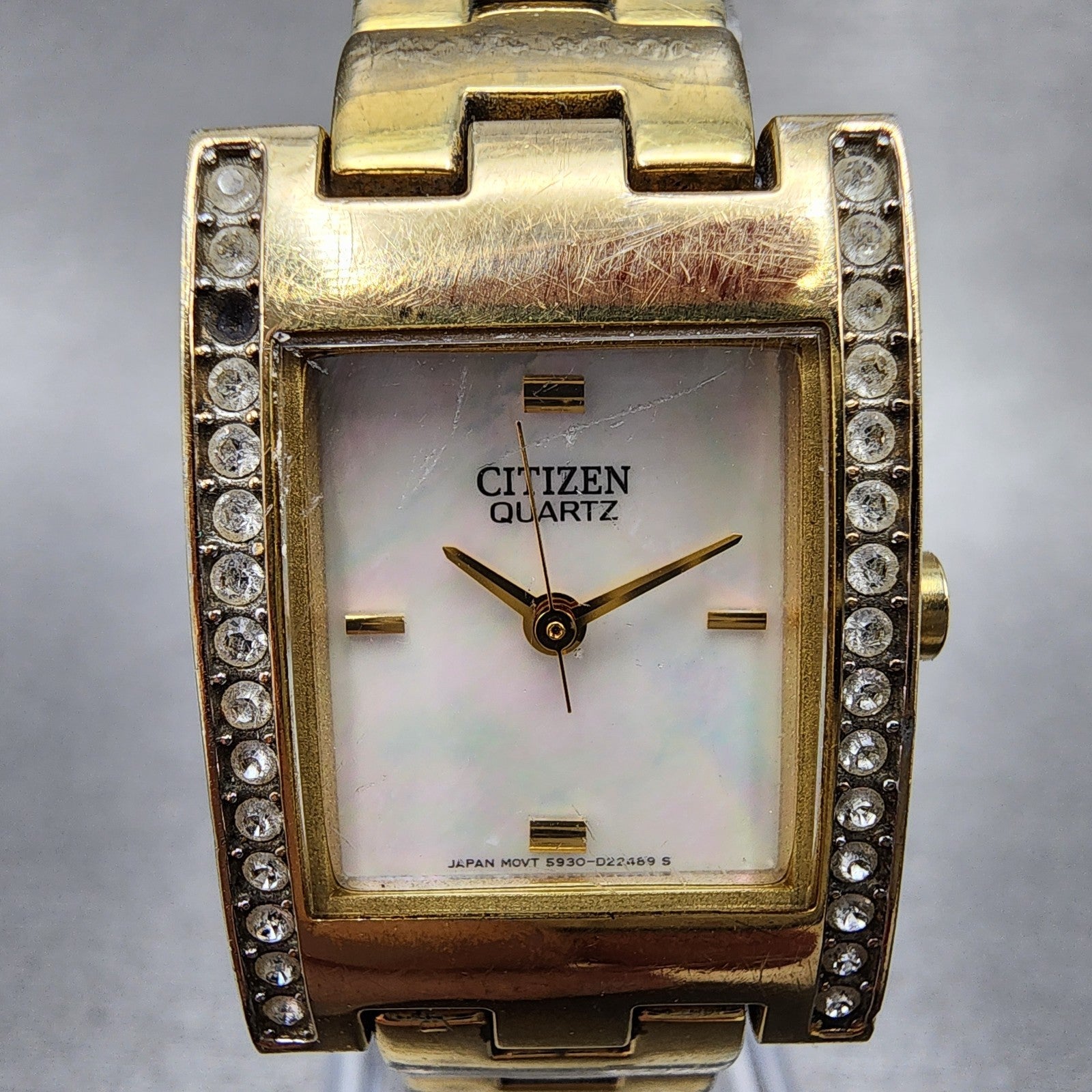 Citizen Tank Watch Women 20mm MOP Dial Gold Tone Rectangle 5930S072051 New Batt1