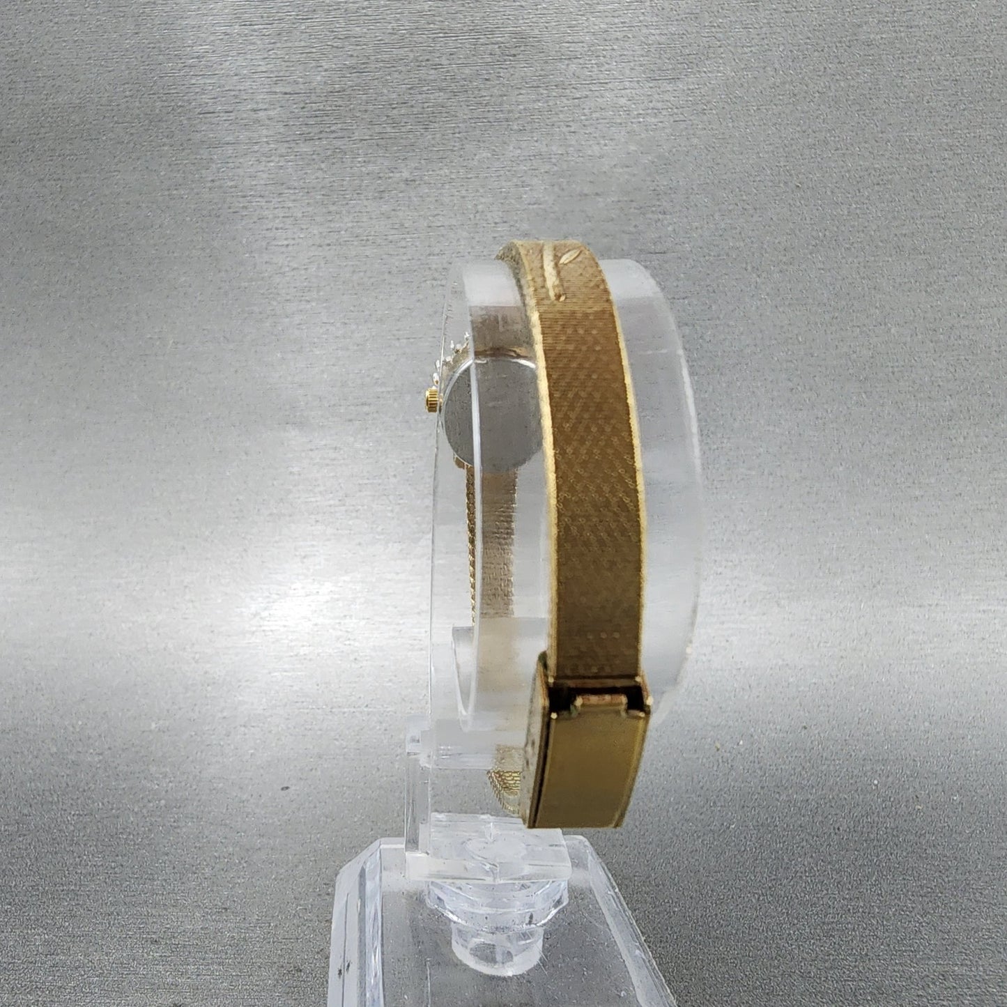 Armitron Deauville Diamond Watch Women 15mm Gold Dial Gold Tone Oval New Battery7