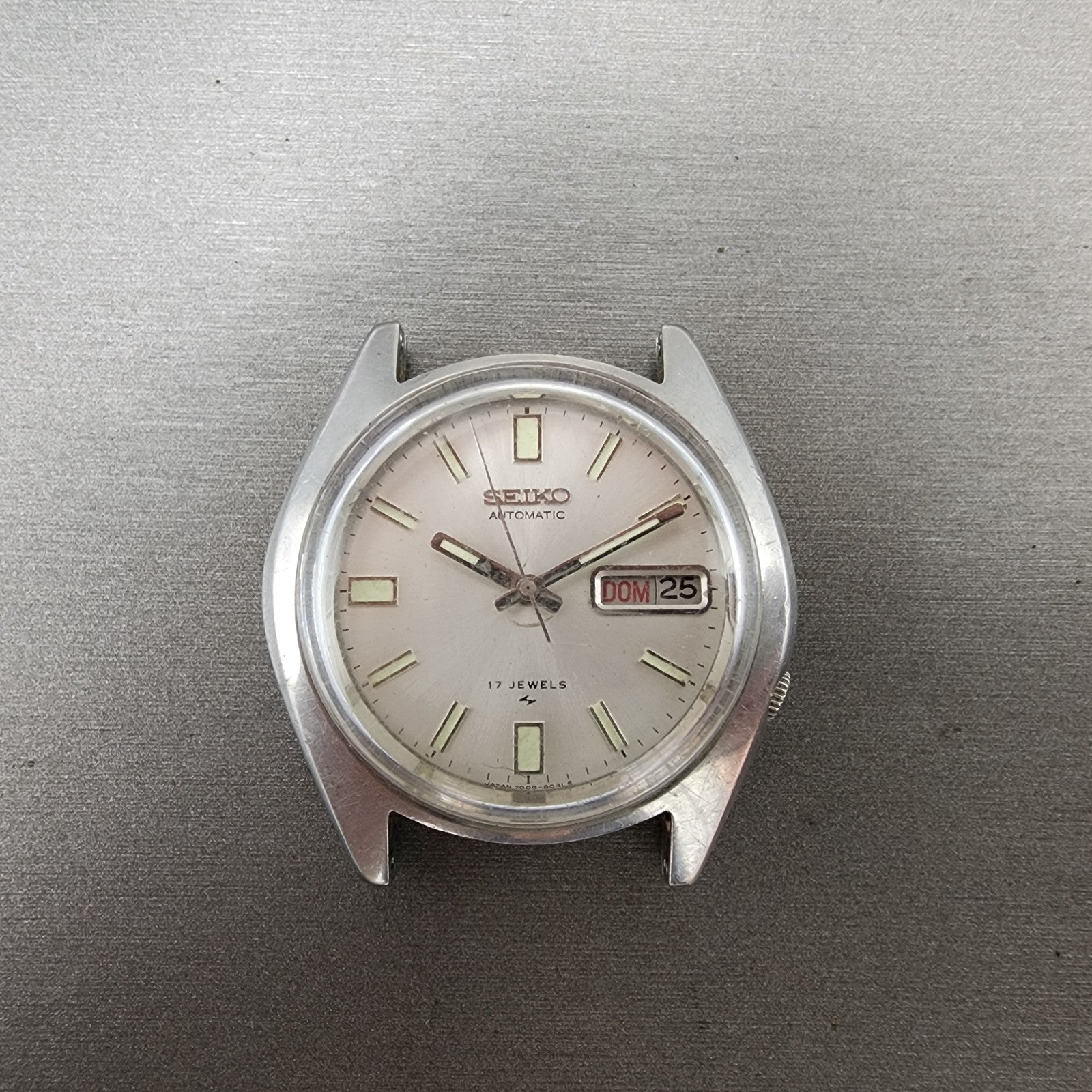 Seiko Automatic Watch Men 38mm Silver Dial Silver Tone Daydate 70098049 PARTS0