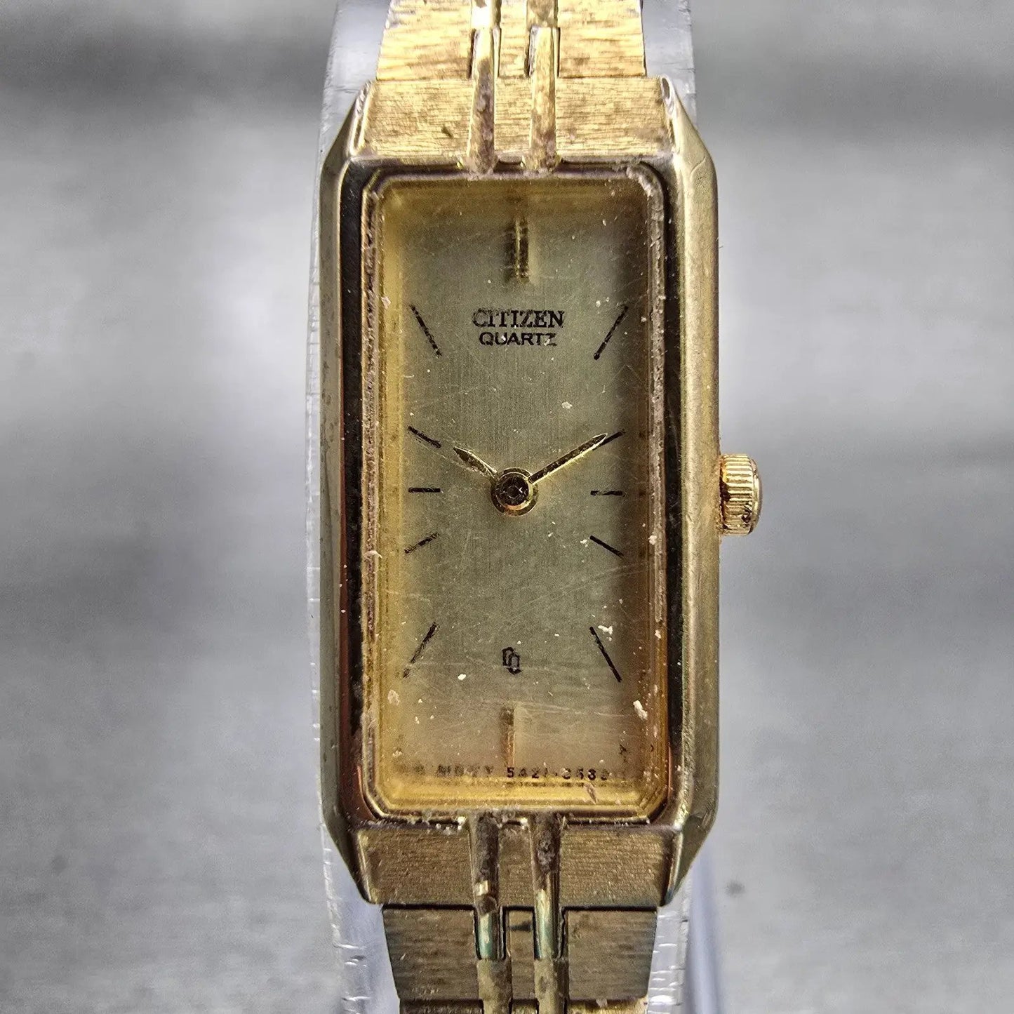 Citizen CQ Watch Women 13nn Champagne Dial Gold Tone 5421-S18523 New Battery VTG0