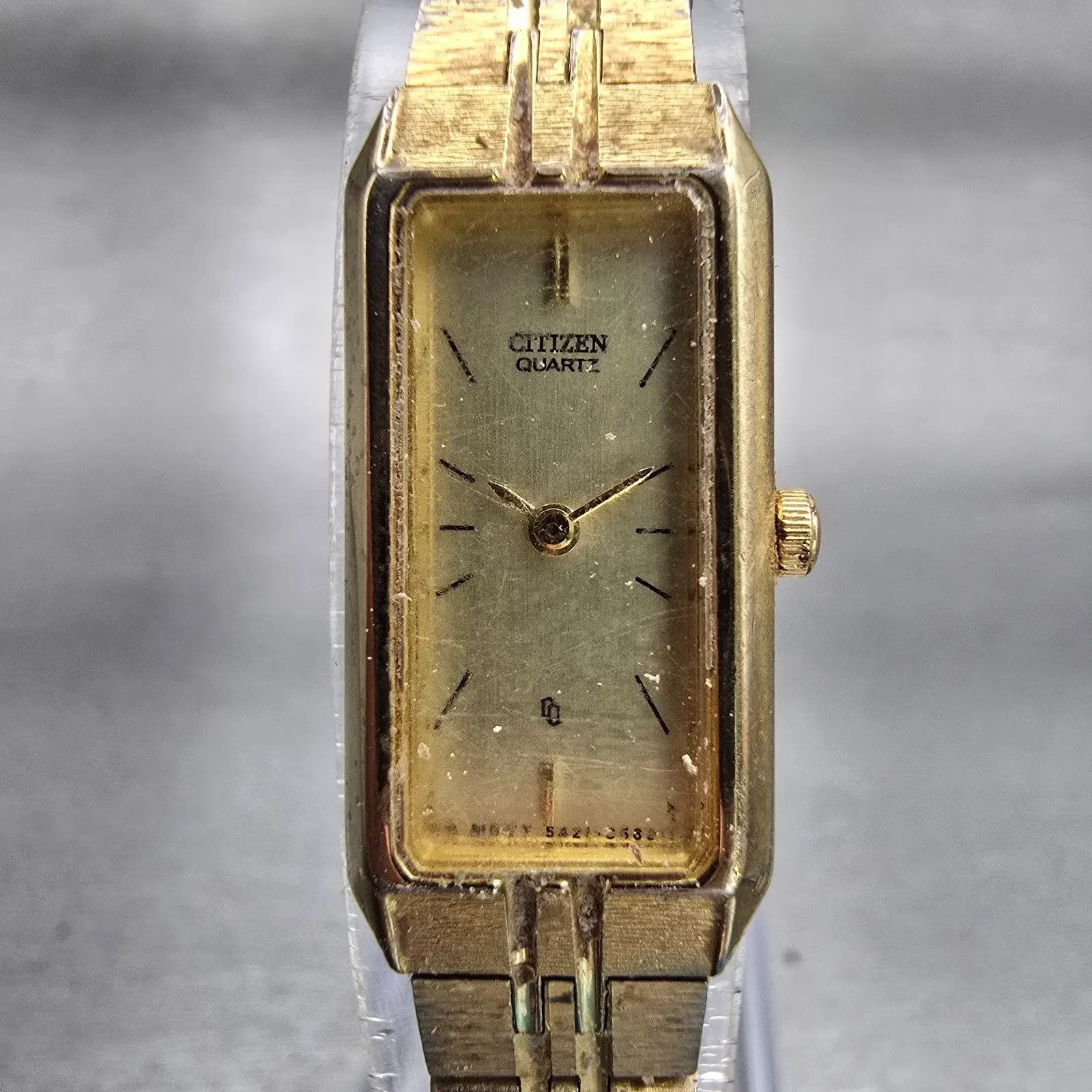 Citizen CQ Watch Women 13nn Champagne Dial Gold Tone 5421-S18523 New Battery VTG0