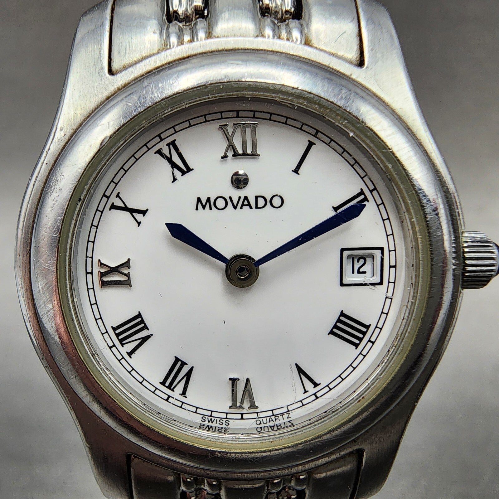 Movado Watch Women 26mm White Dial Steel Date Round 84E60850 New Battery1