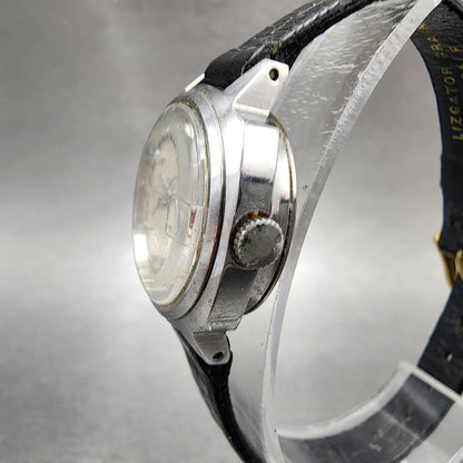 Seiko Automatic Watch Women 23mm Silver Dial Silver Tone Date 22050240 Runs2