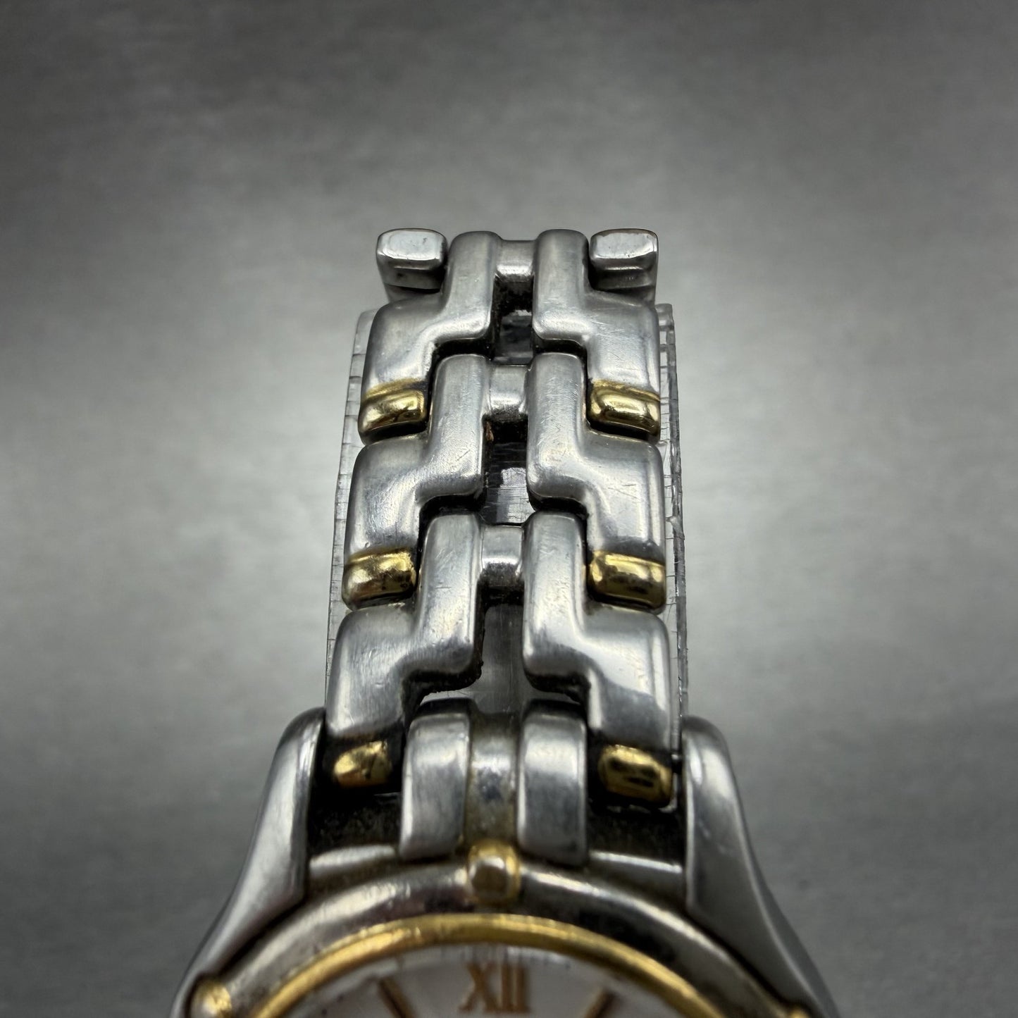 Seiko Watch Women 26mm White Dial Two Tone Date Round 7n82-0599 New Battery 9GDW4