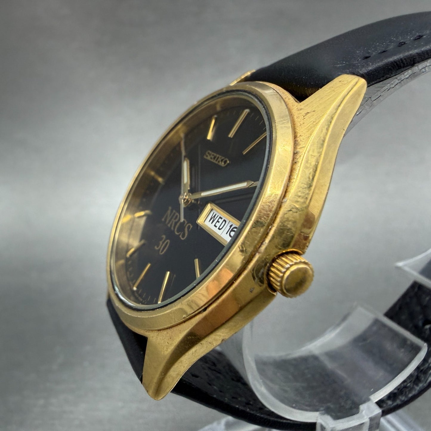 Seiko Watch Men 37mm Black Dial Gold Tone Daydate Round 7N43-9048 New Battery 7H2