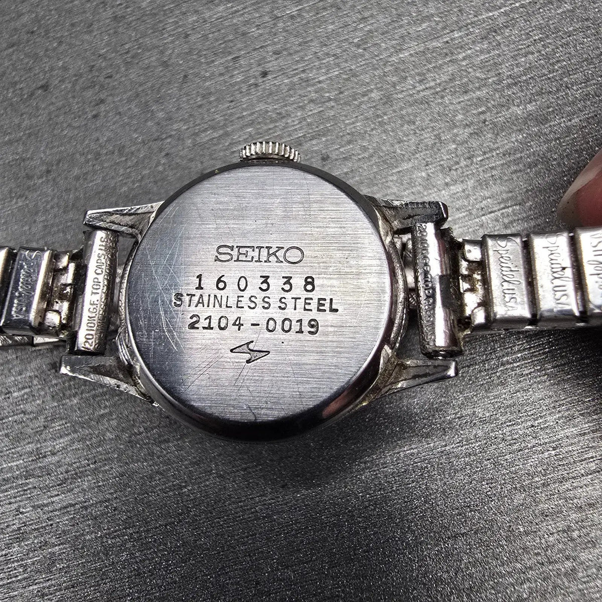 Seiko Watch Women 21mm Silver Dial Silver Tone Round 2104-0019 Manual Wind10
