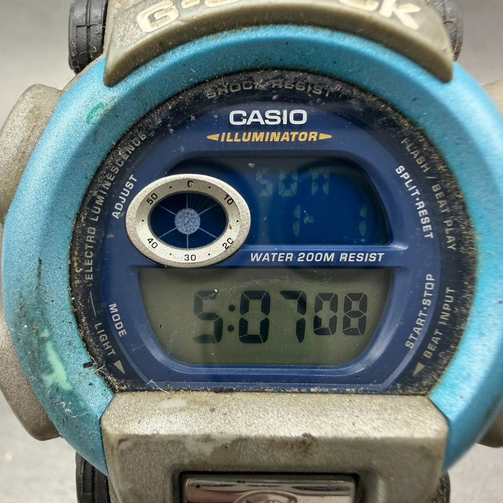 48223015