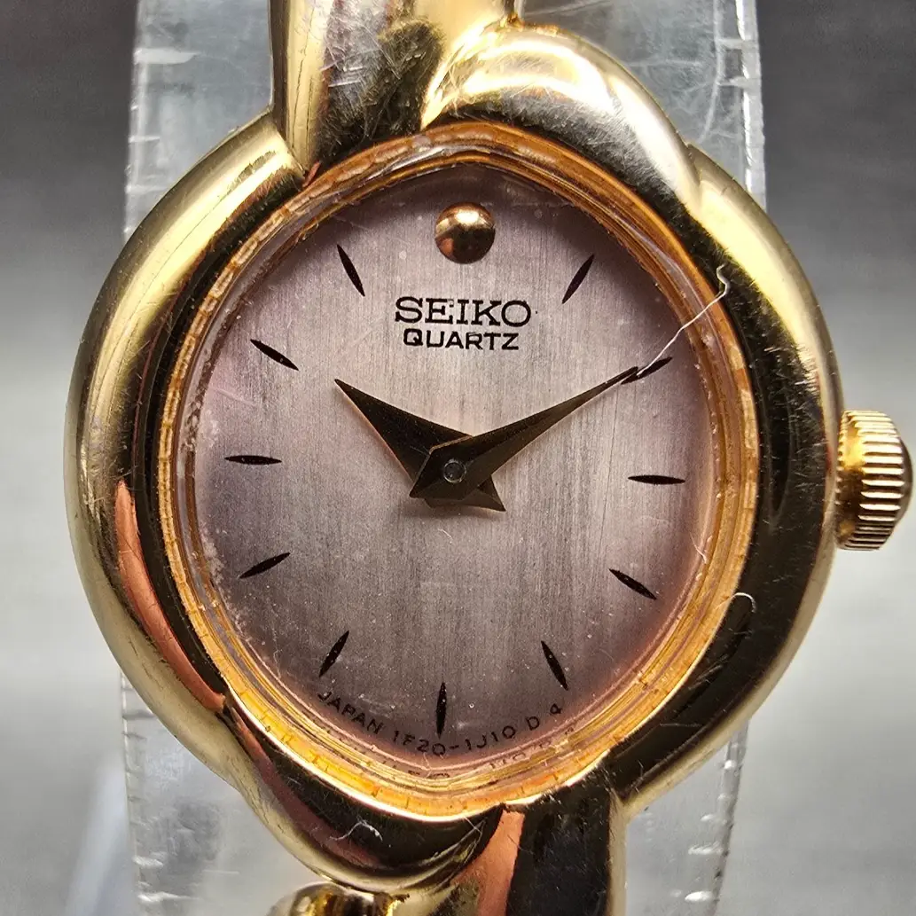 Seiko Watch Women 16mm MOP Dial Gold Tone Oval 1F20-5K59 New Battery Vintage1