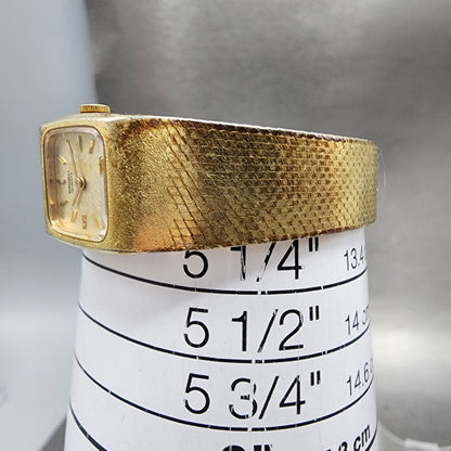 Seiko Tank Watch Women 16mm Champagne Dial Gold Tone Rectangle 163269 New Batt10