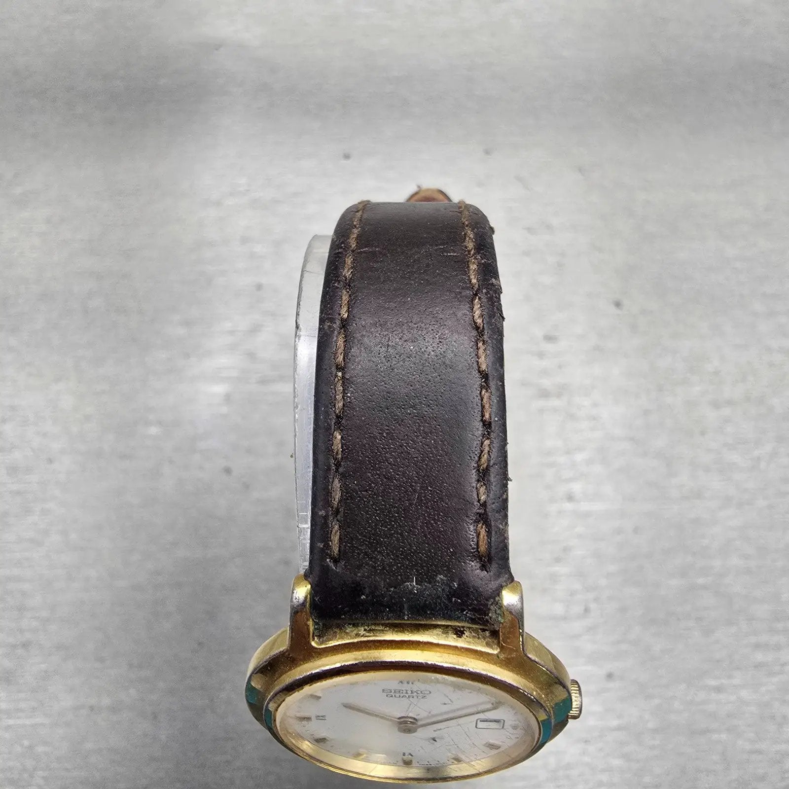 Seiko Watch Women 27mm White Dial Gold Tone Date Round 7N89-0201 New Battery VTG4