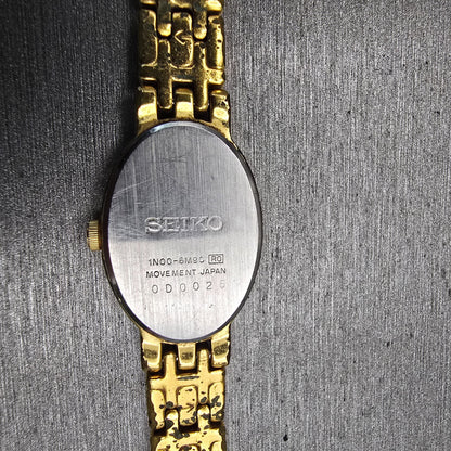 Seiko Watch Women 17mm White Dial Gold Tone Oval 1N00-6M90 New Battery Vintage11