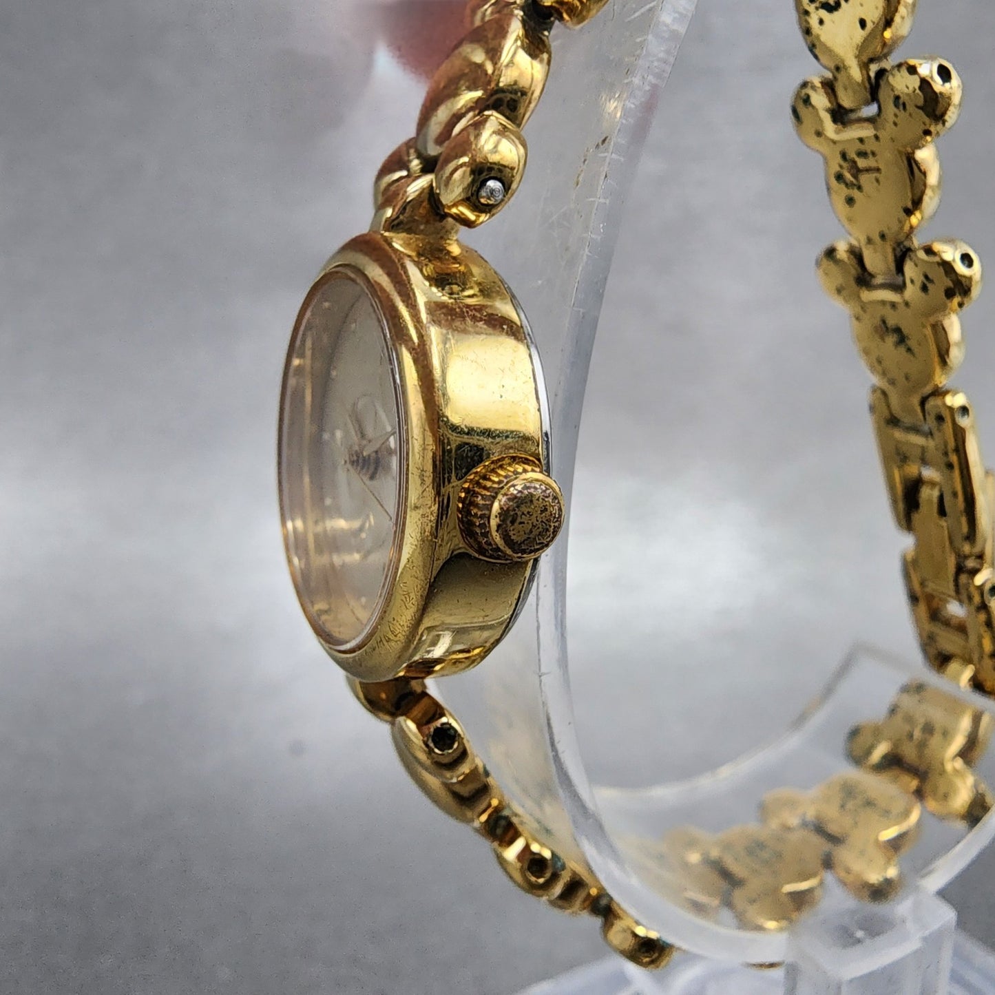 Seiko Lorus Mickey Mouse Watch Women 20mm Gold Dial Gold Tone Round New Battery2