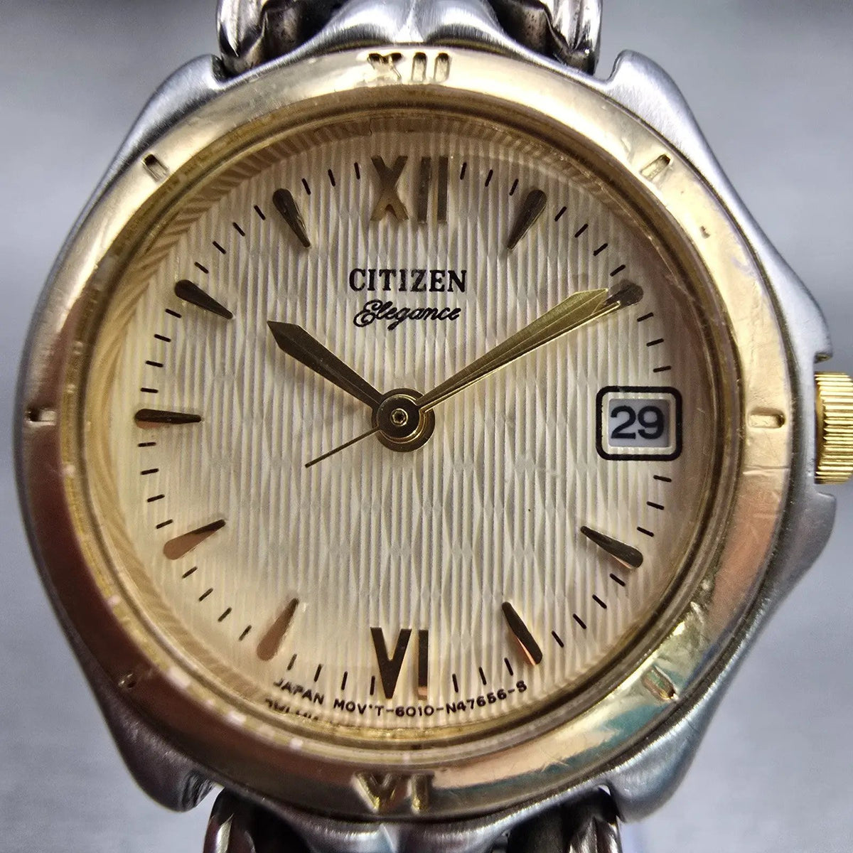 Citizen Elegance Watch Women 25mm Champagne Dial Two Tone 6010-S53183 New Batt3