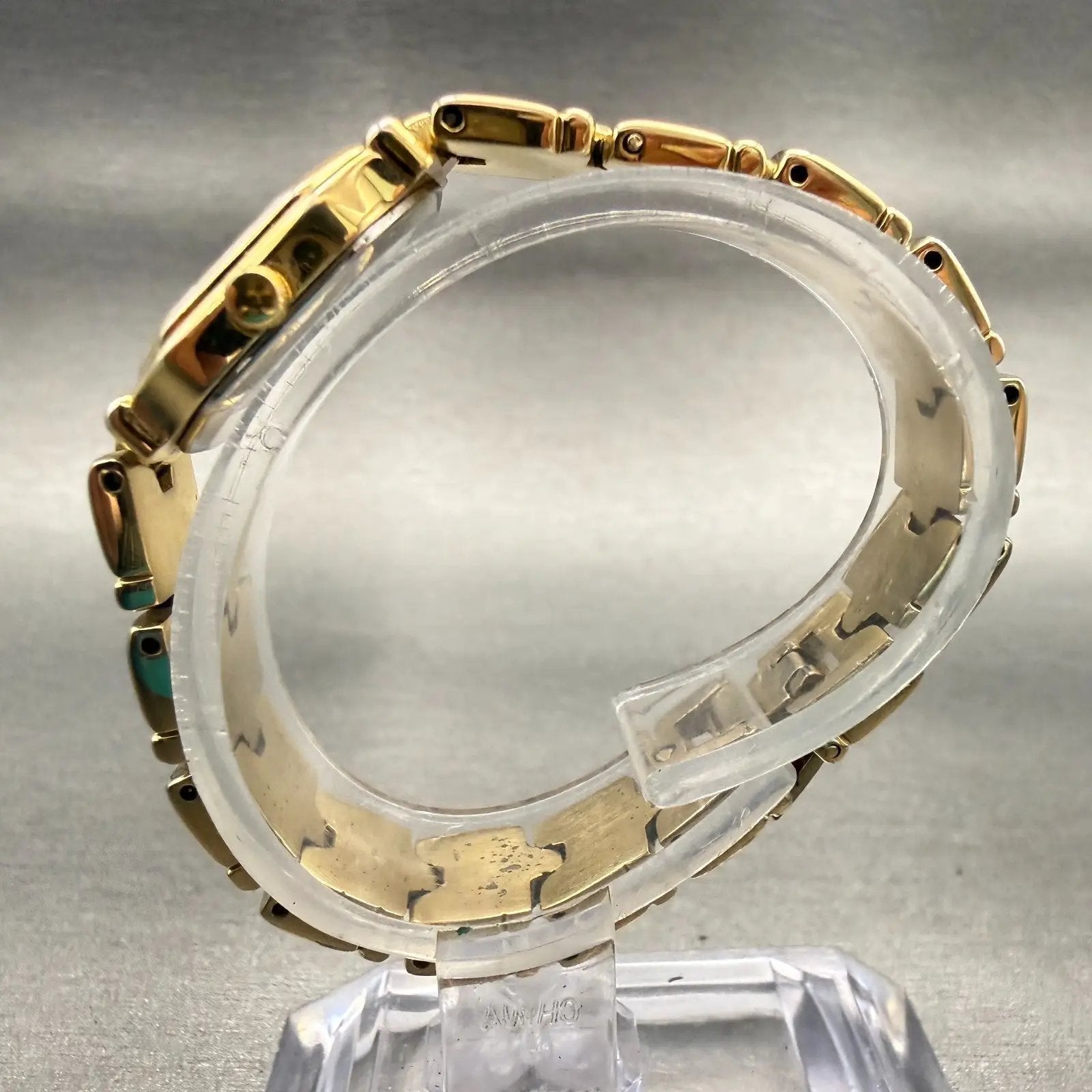 Citizen Watch Women 17mm MOP Dial Gold Tone Oval 3220-326130 New Battery VTG6
