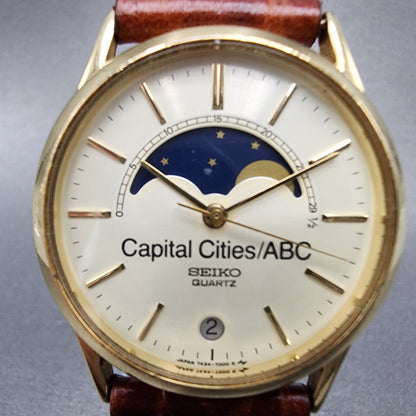 Seiko Moonphase Watch Men 32mm Silver Dial Gold Tone Date 7434-7008 PARTS