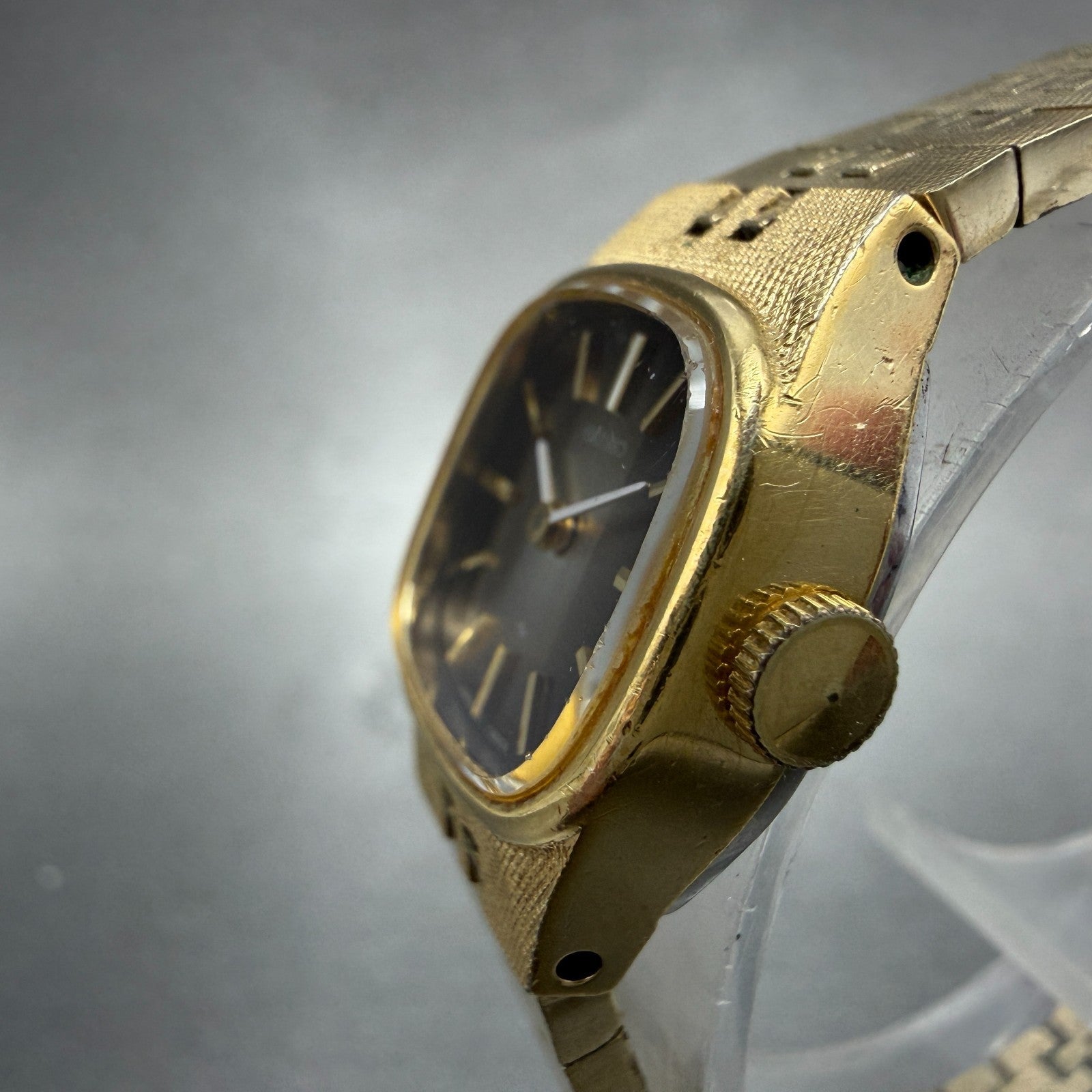 Seiko Watch Women 19mm Brown Dial Gold Tone Rectangle Manual Wind Runs 11-3949 02
