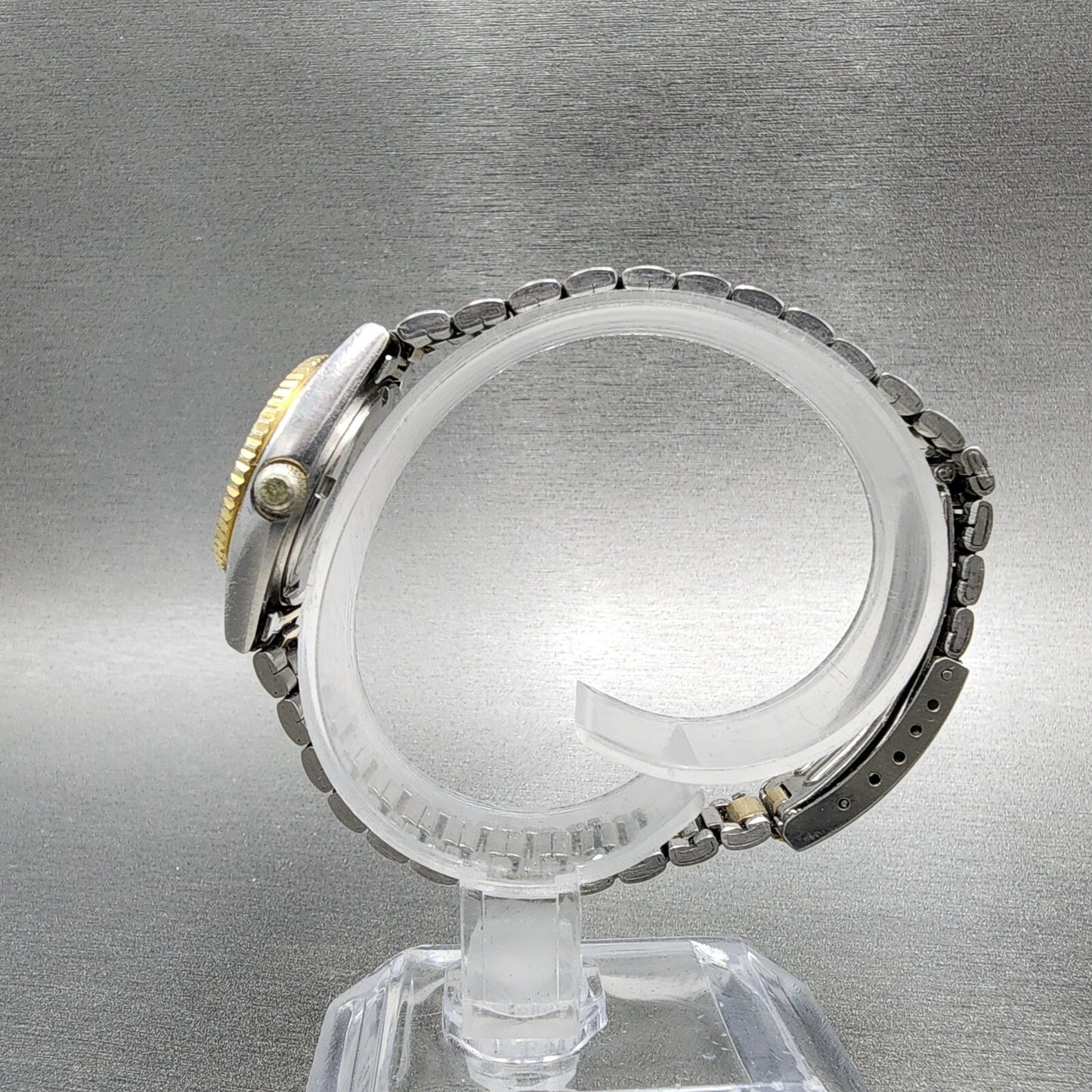 Seiko SQ Watch Women 24mm White Dial Two Tone Daydate Round 26260159 New Bat6