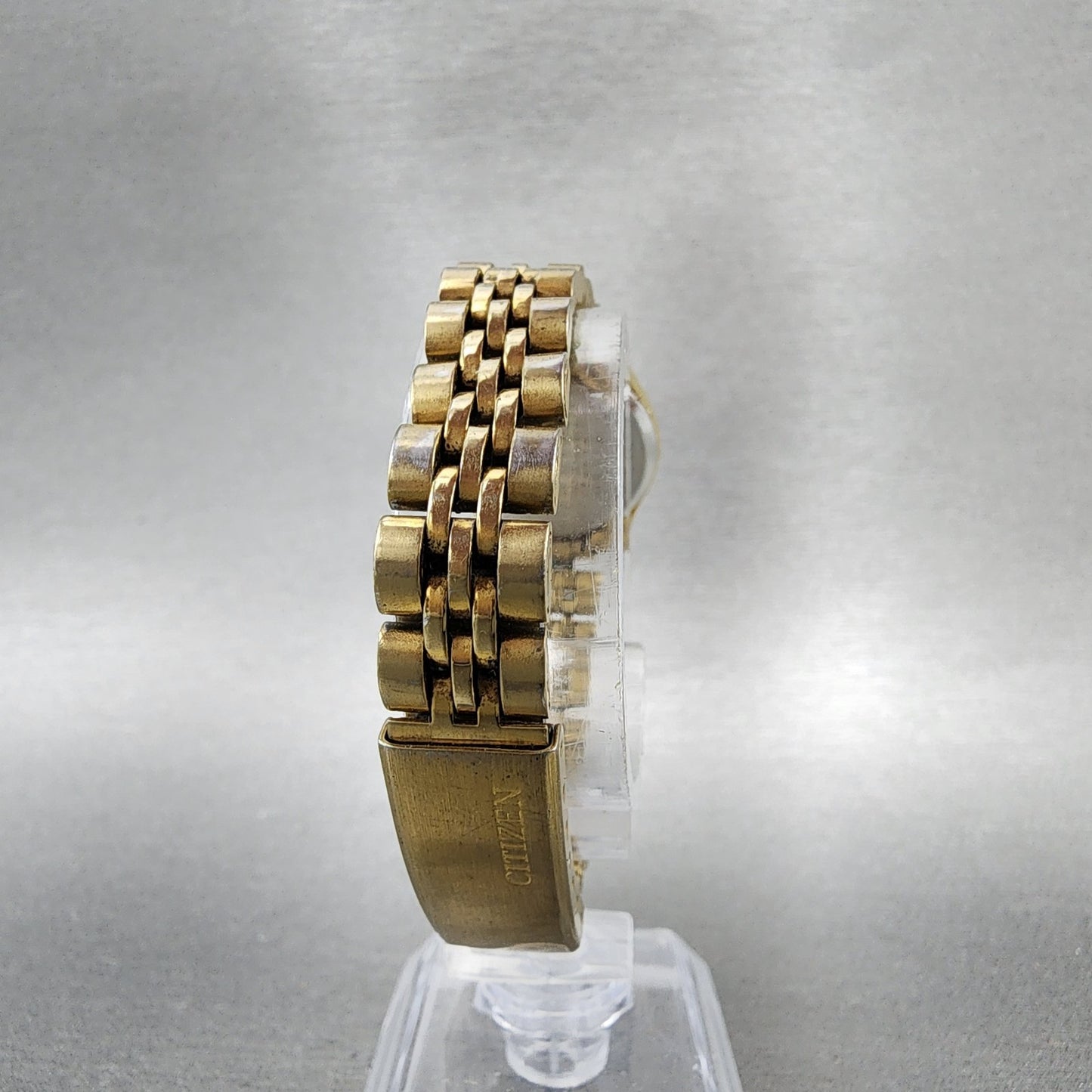 Citizen CQ Watch Women 23mm Black Dial Gold Tone Daydate 6000S38231 NewBattery7