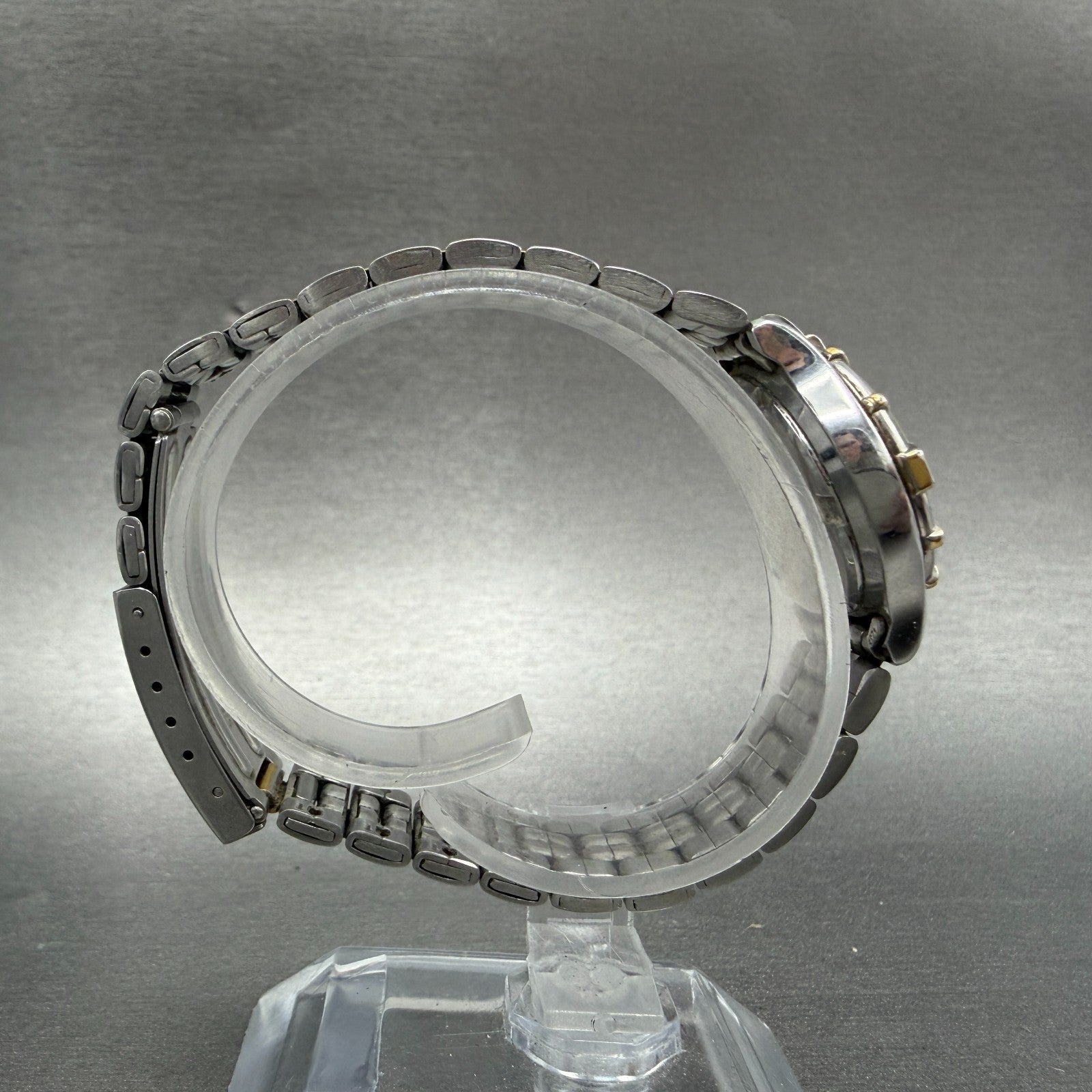 Seiko Sports 50 Watch Women 25mm Silver Dial Two Tone Round 7N82-0261 New Bat K98