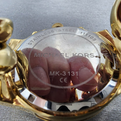 Michael Kors Runway Chronograph Watch Women 38mm Champagne Dial Gold New Batter9