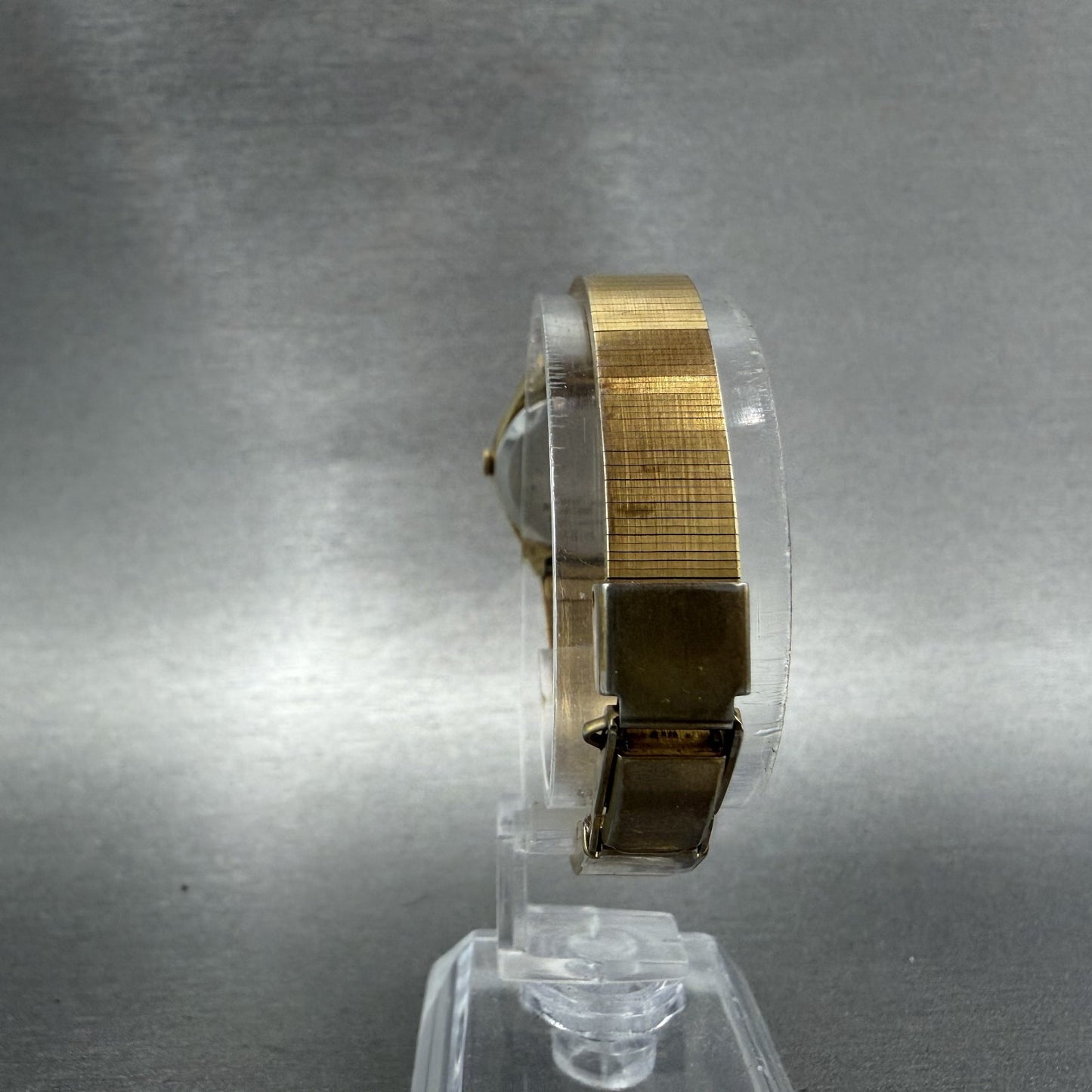 Seiko Watch Women 23mm Champagne Dial Gold Tone Round 3421-0079 New Battery7