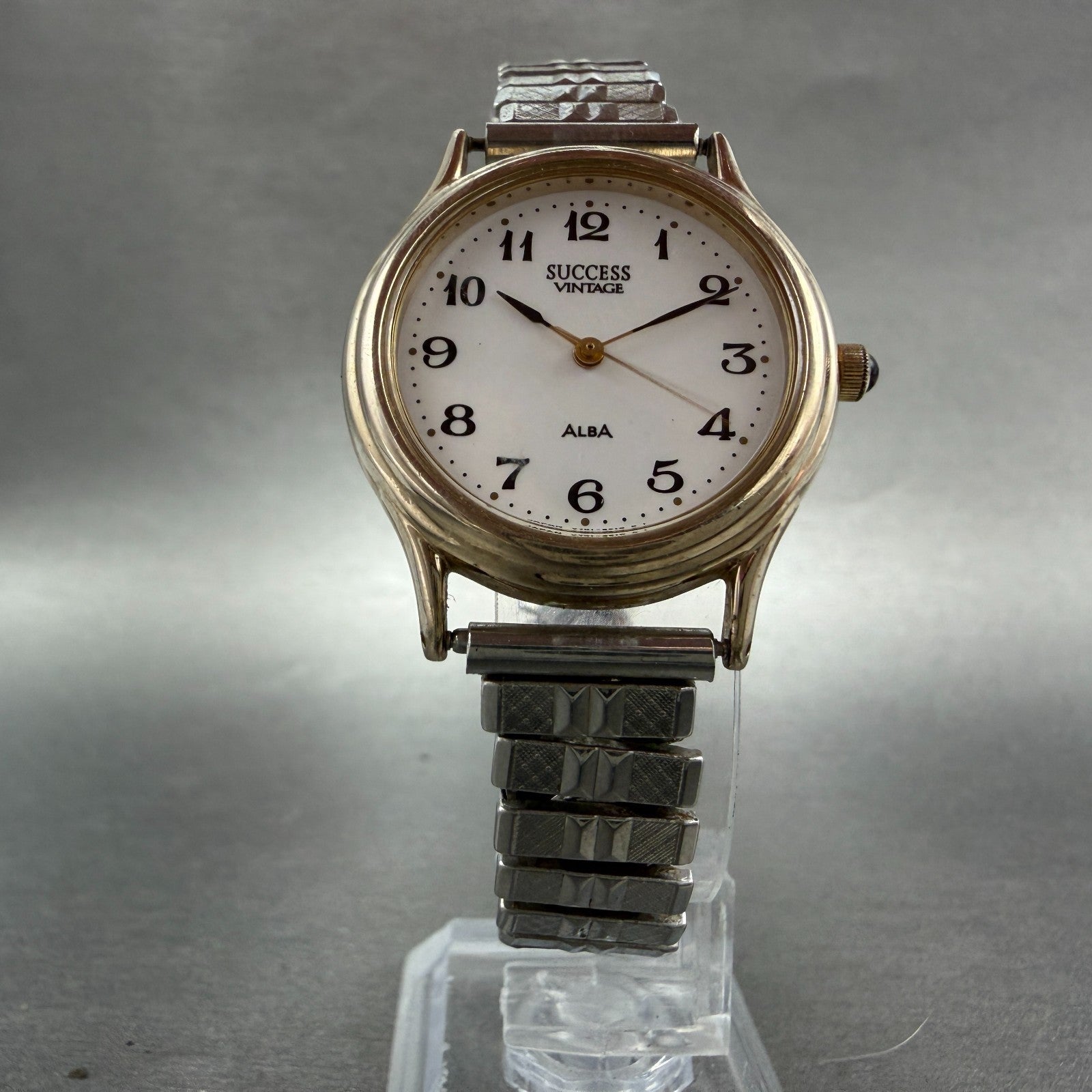 Seiko Alba Success Watch Women 30mm White Dial Gold Tone V701-6B90 New Battery5