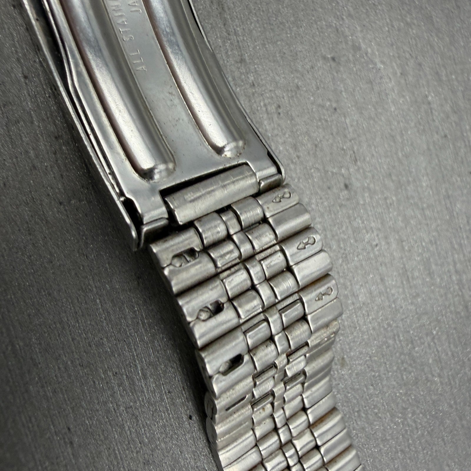 Seiko SQ Bracelet 20mm Stainless Steel Silver Tone Tri Folding Clasp VTG Japan10
