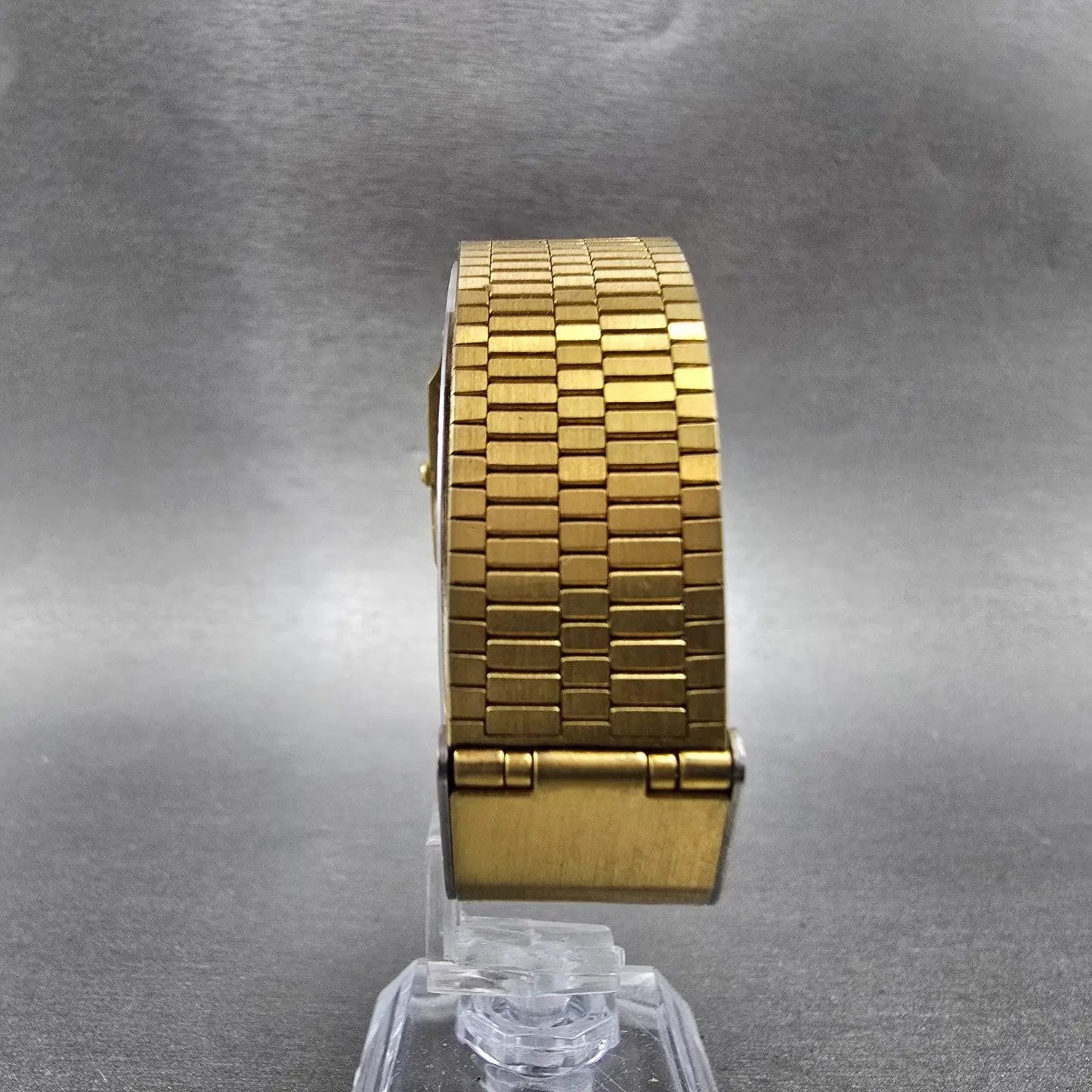 Seiko SX Tank Watch Men 26mm Black Dial Gold Tone Rectangle 5Y31A PARTS NO BACK8