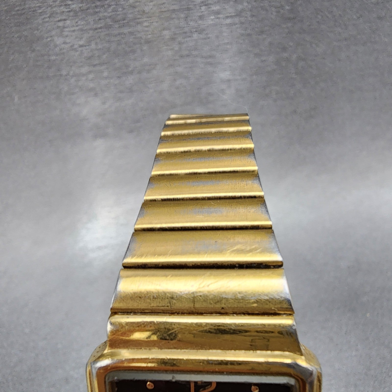 Gruen Tank Watch Women 27mm Gold Dial Gold Tone Rectangle New Battery4