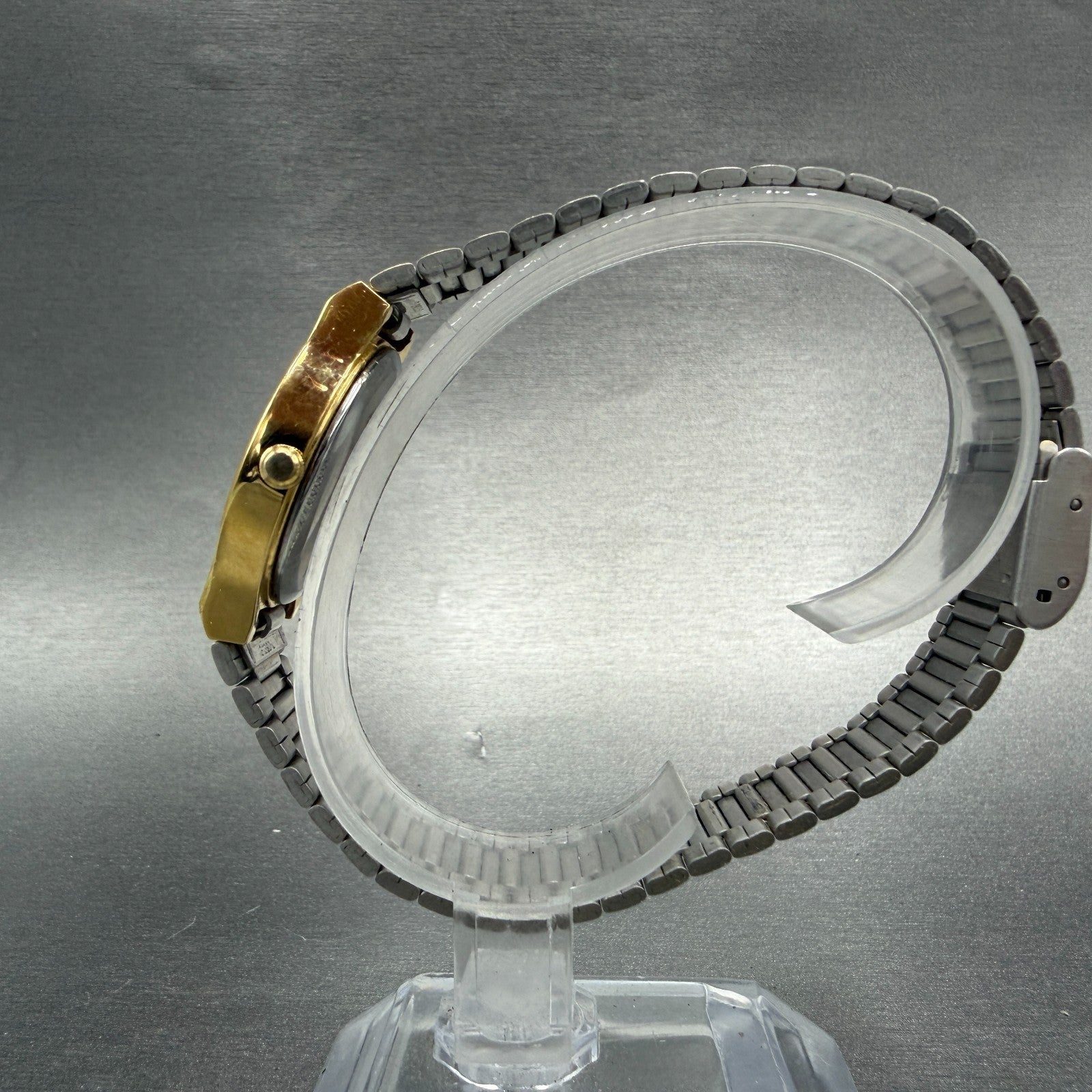 Seiko Watch Women 28mm Champagne Dial Gold Tone Round 5y91-6010 New Battery VTG6
