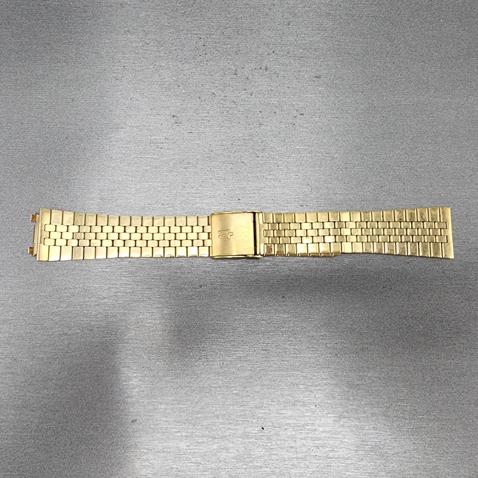Bulova Accutron Watch Band 19mm Gold Tone Stainless Steel MISSING ONE END LINK0