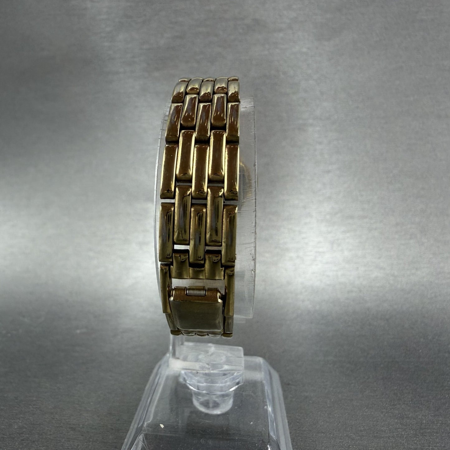 Seiko Watch Women 22mm White Dial Gold Tone Round 1n00-0a99 New Battery ABCD7