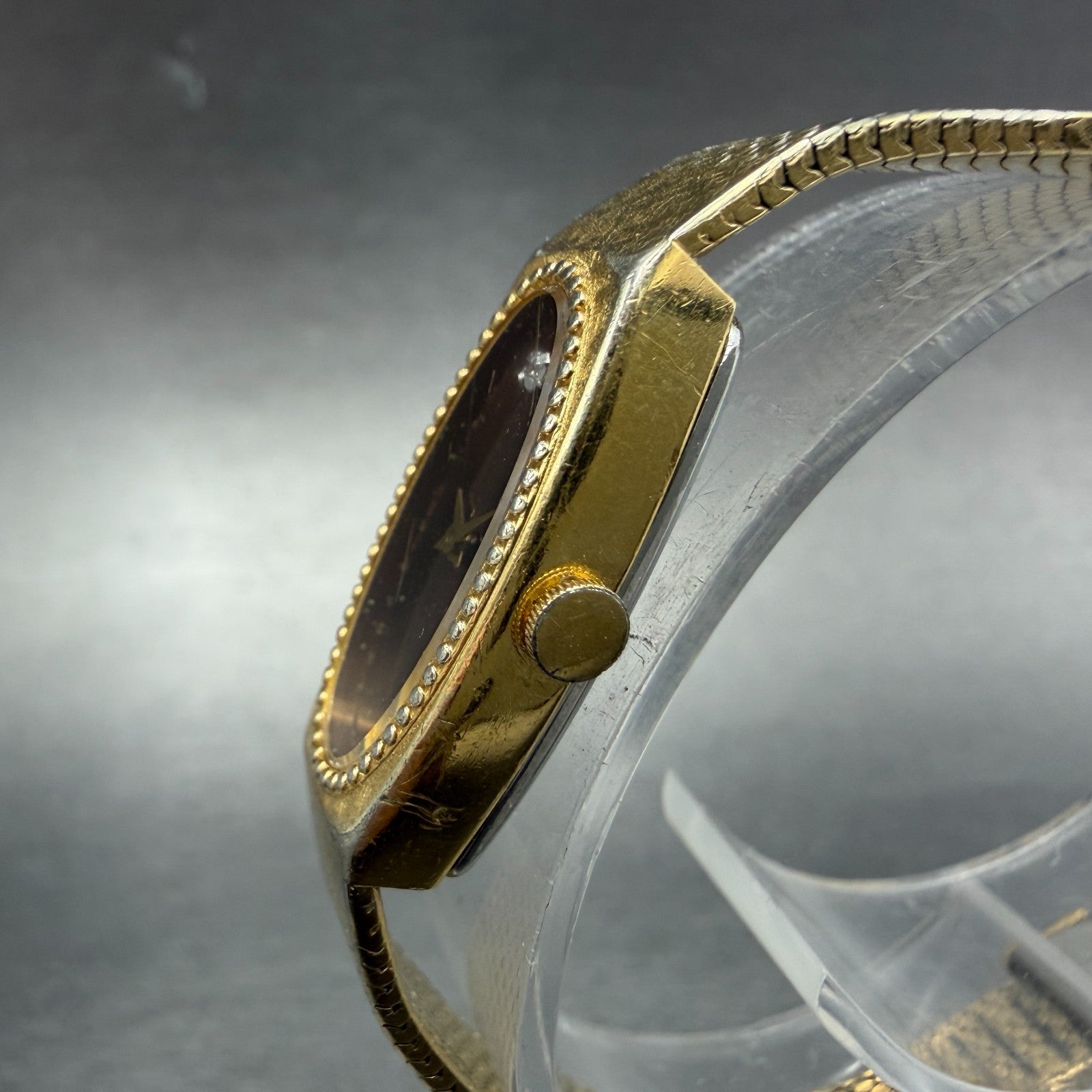 Seiko Tank Watch 13mm Women Brown Dial Gold Tone Rectangle 1320-5279 New Battery2