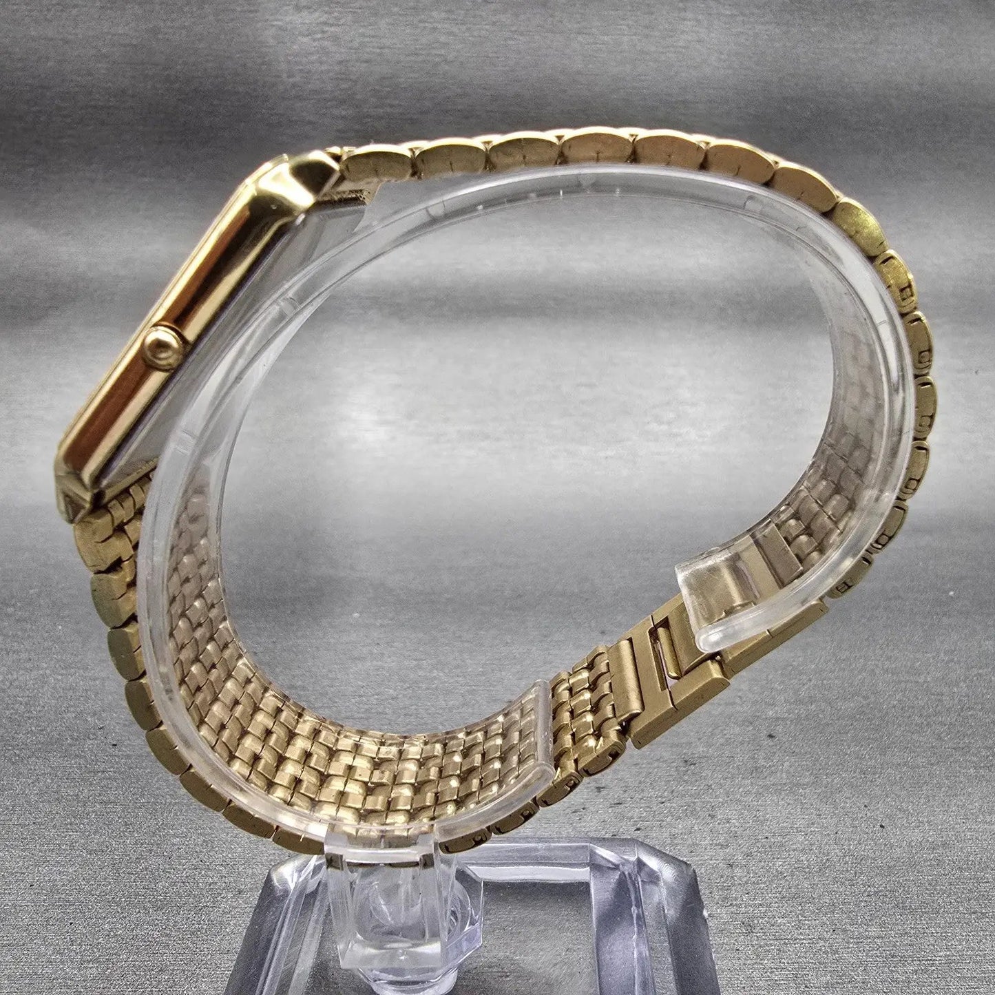 Seiko Watch Men 27mm Black Dial Gold Tone Rectangle 5Y30-5189 New Battery VTG6