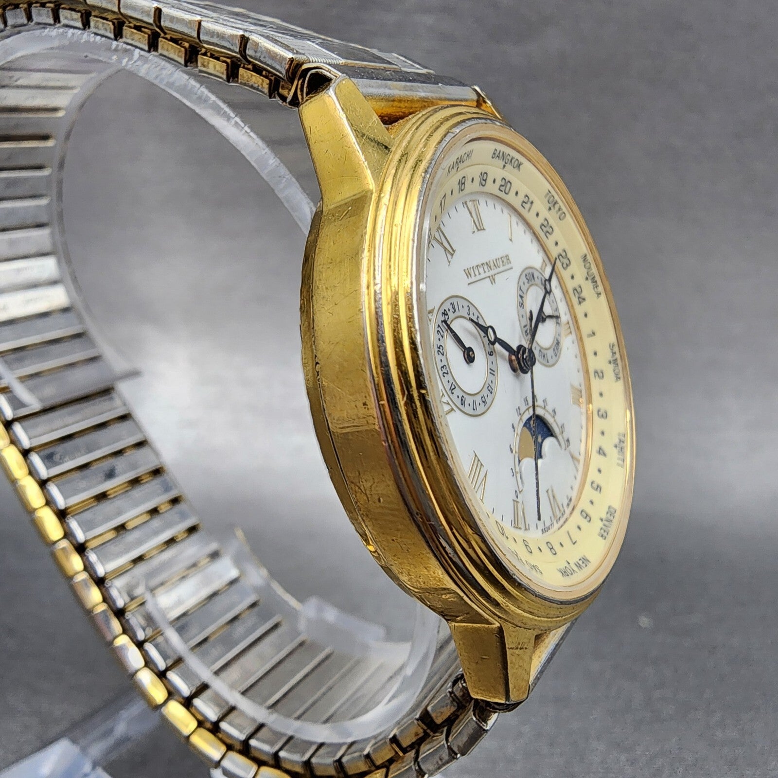 Wittnauer Moonphase Watch Men 37mm White Dial Gold Tone Daydate Round New Batt3
