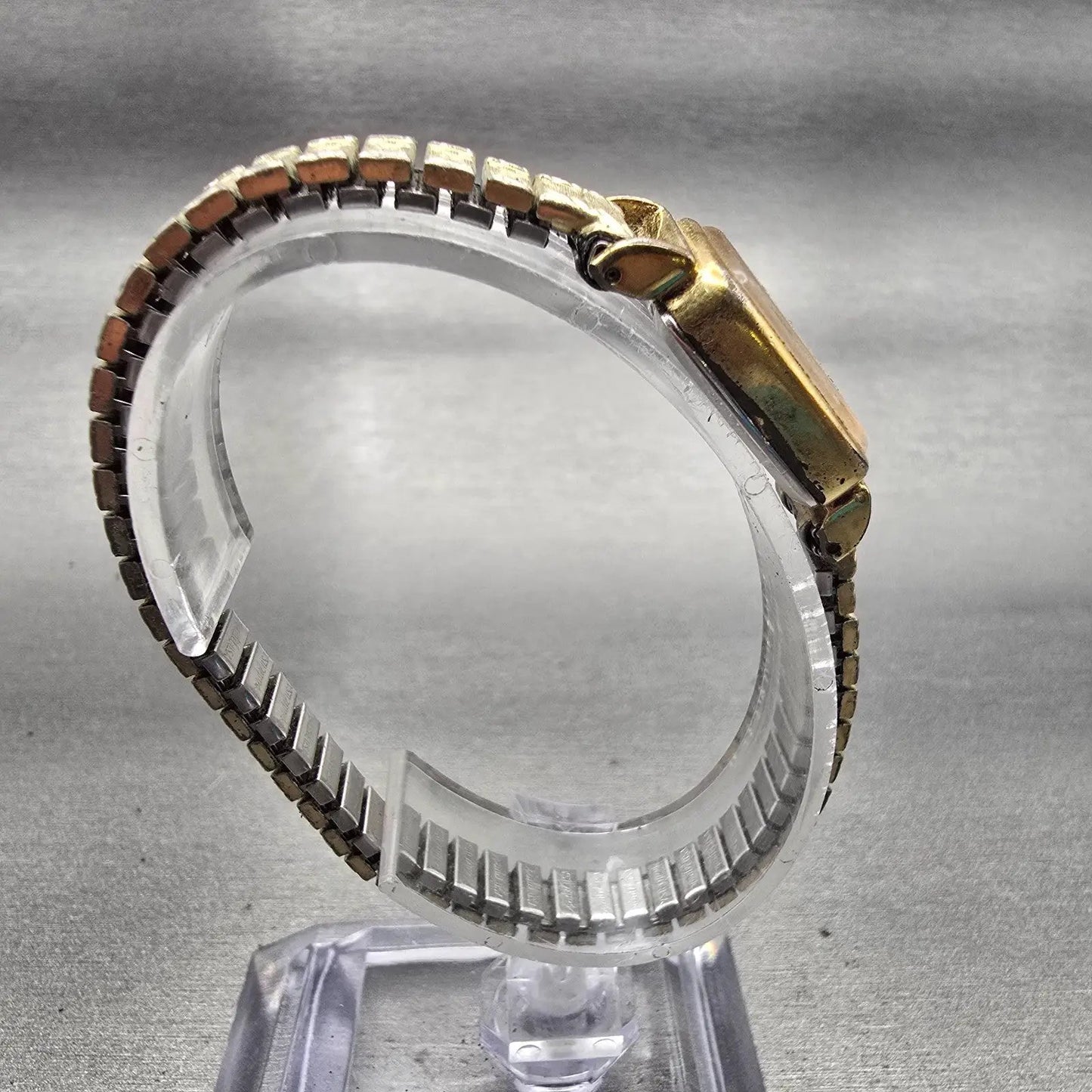 Seiko Watch Women 16mm Gold Dial Gold Tone Rectangle 5420-5301 New Battery VTG8