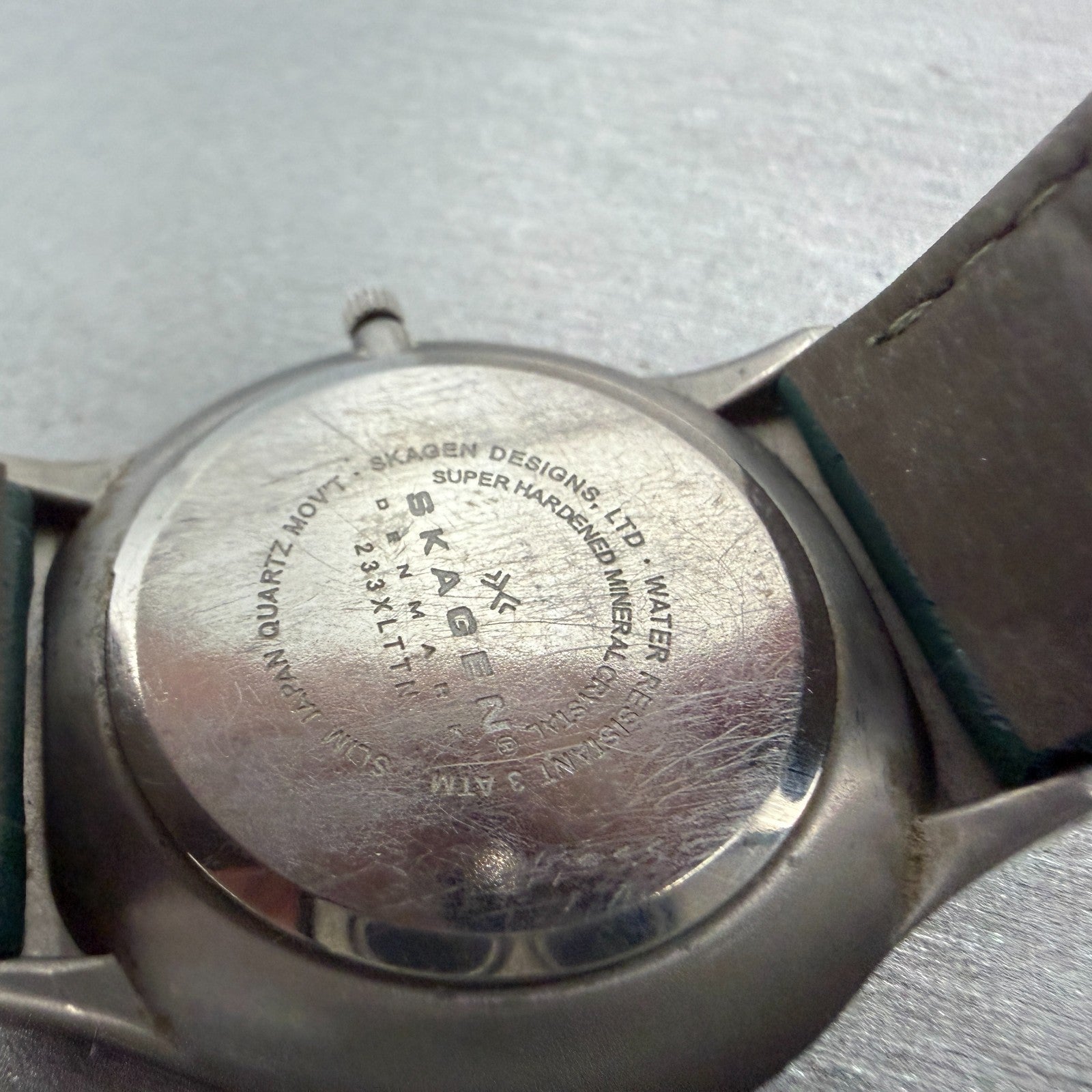 Skagen Watch Men 37mm Blue Dial Titanium Case Date Round 233XLTTN New Battery9