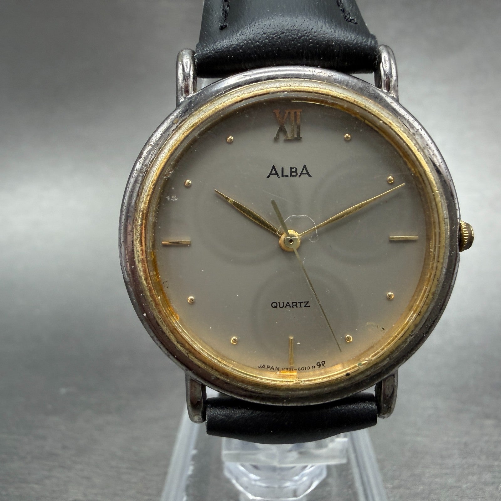Seiko Alba  Watch Men 31mm Gray Dial Two Tone Round V321-6010 New Battery VTG0