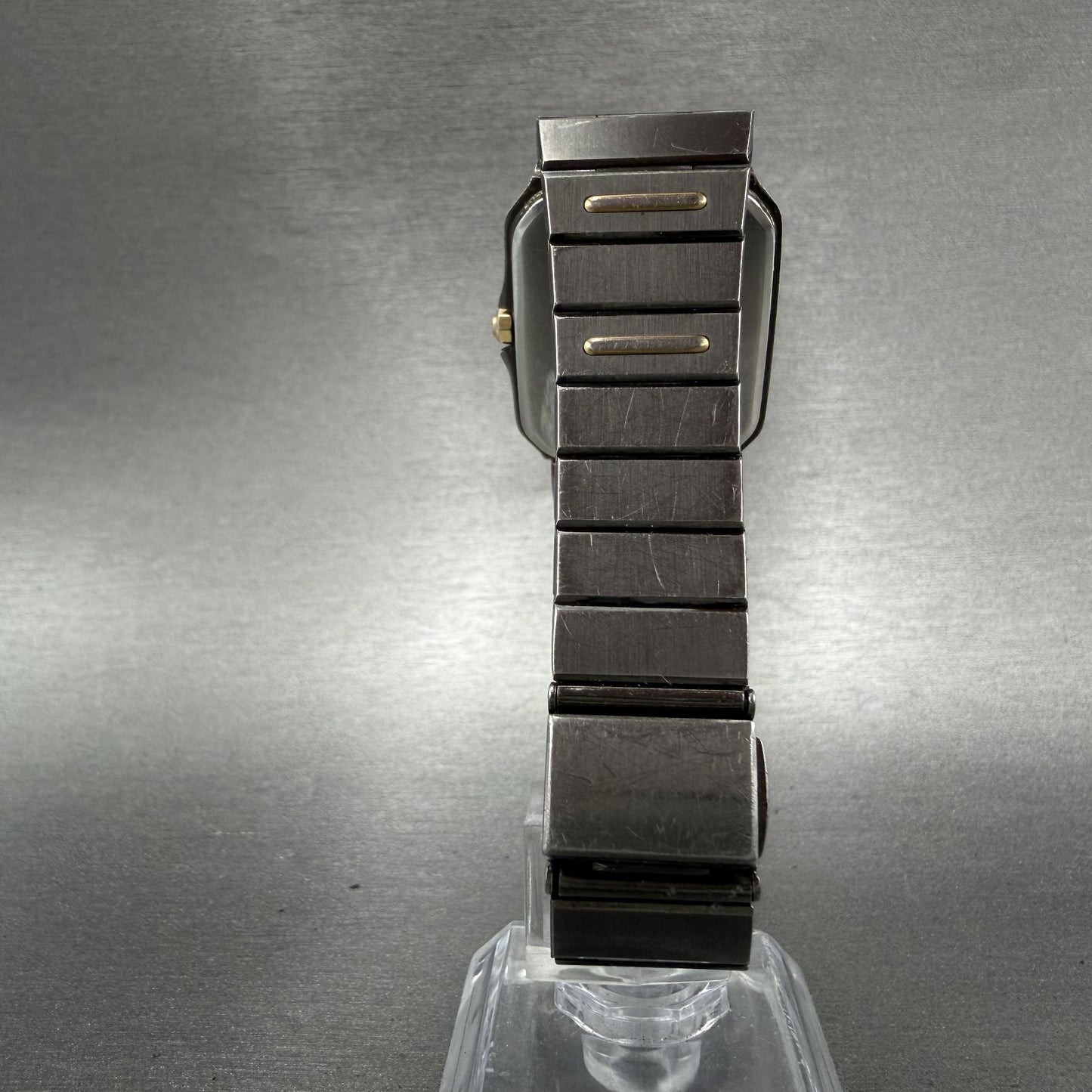 Seiko Tank Watch Men 27mm Gray Dial Gray & Gold Tone 9020-5169 New Battery7