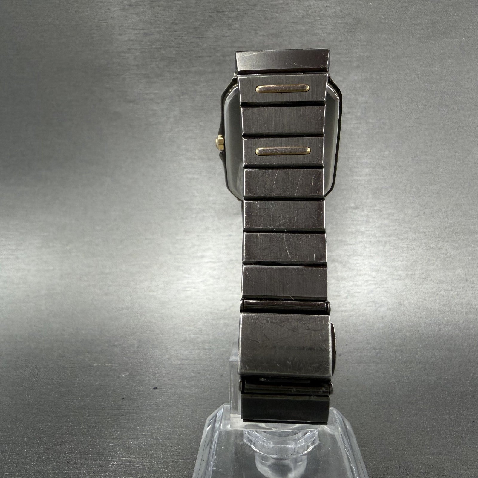 Seiko Tank Watch Men 27mm Gray Dial Gray & Gold Tone 9020-5169 New Battery7