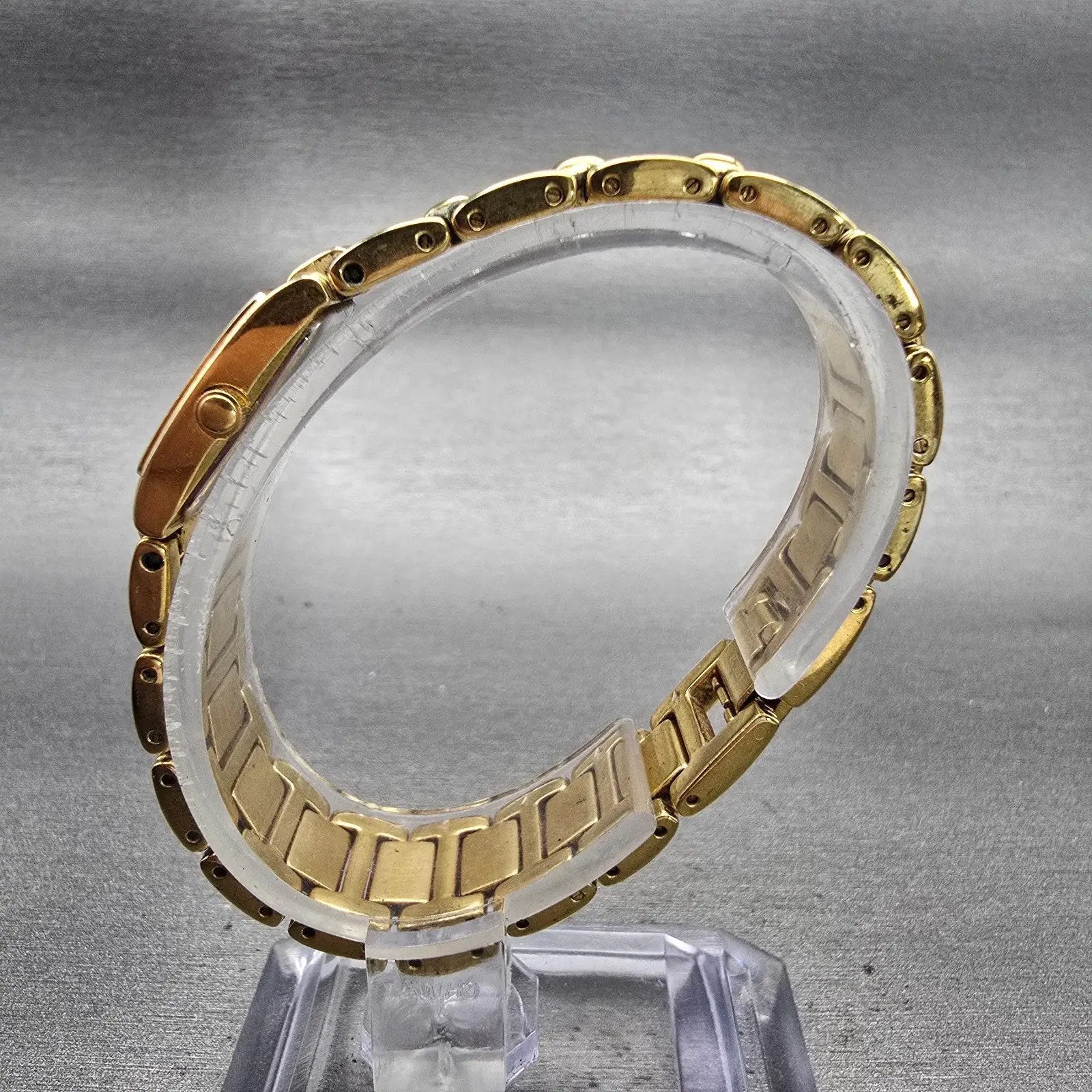 Citizen Elegance Watch Women 14mm Champagne Dial Gold Tone 5421-H21467 New Batt6