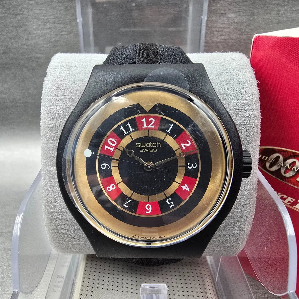 Swatch James Bond License to Kill Watch Men 44mm Gold Dial SUDB103 New Batt NOS1