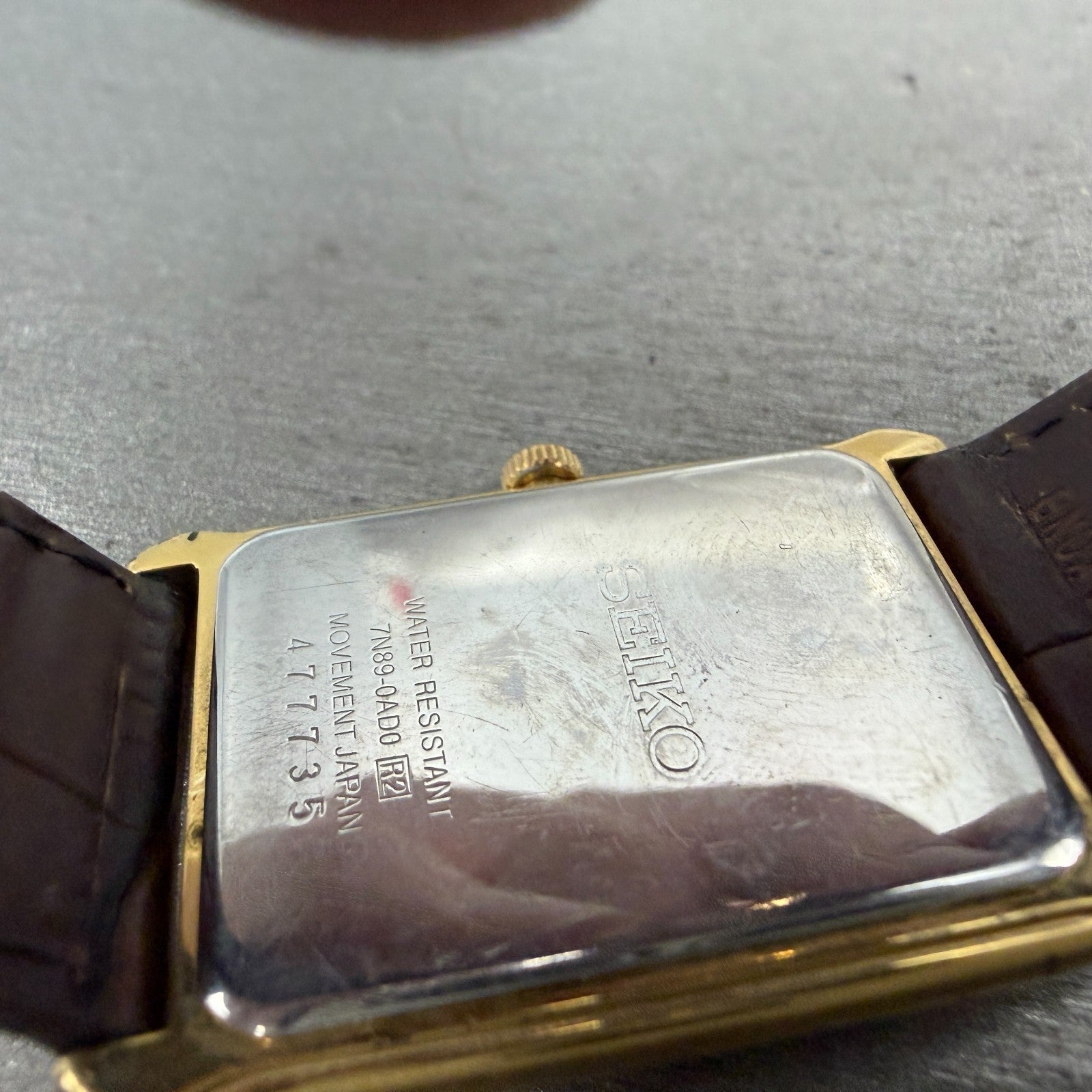 Seiko Tank Watch Men 26mm White Dial Gold Tone Date 7N89-0AD0 New Battery VTG9