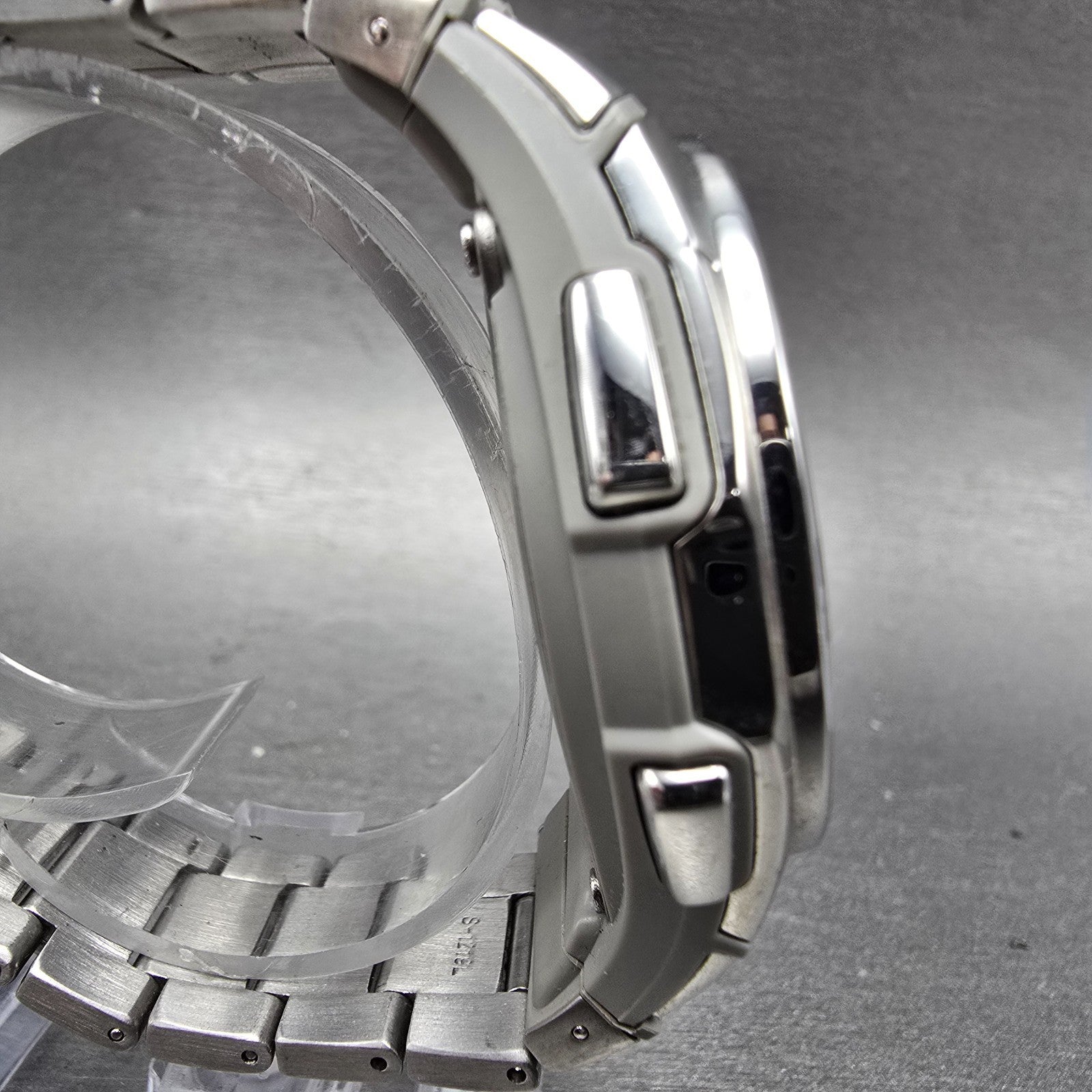 Casio Wave Ceptor Watch WVA-470 Men 42mm Black Dial Silver Alarm Chronograph3