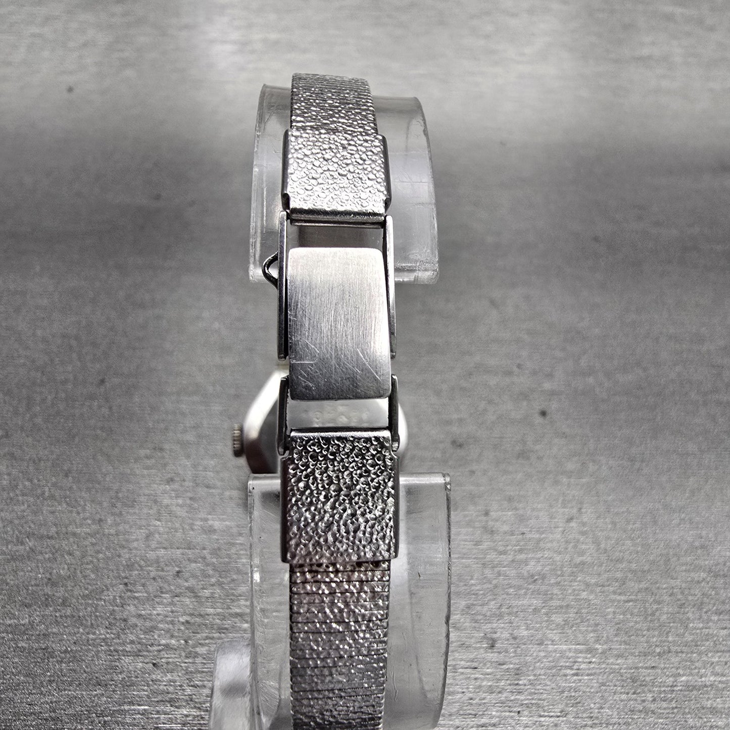 Seiko Watch Women 22mm Silver Dial Silver Tone Oval 1104-7140 Vintage Works7