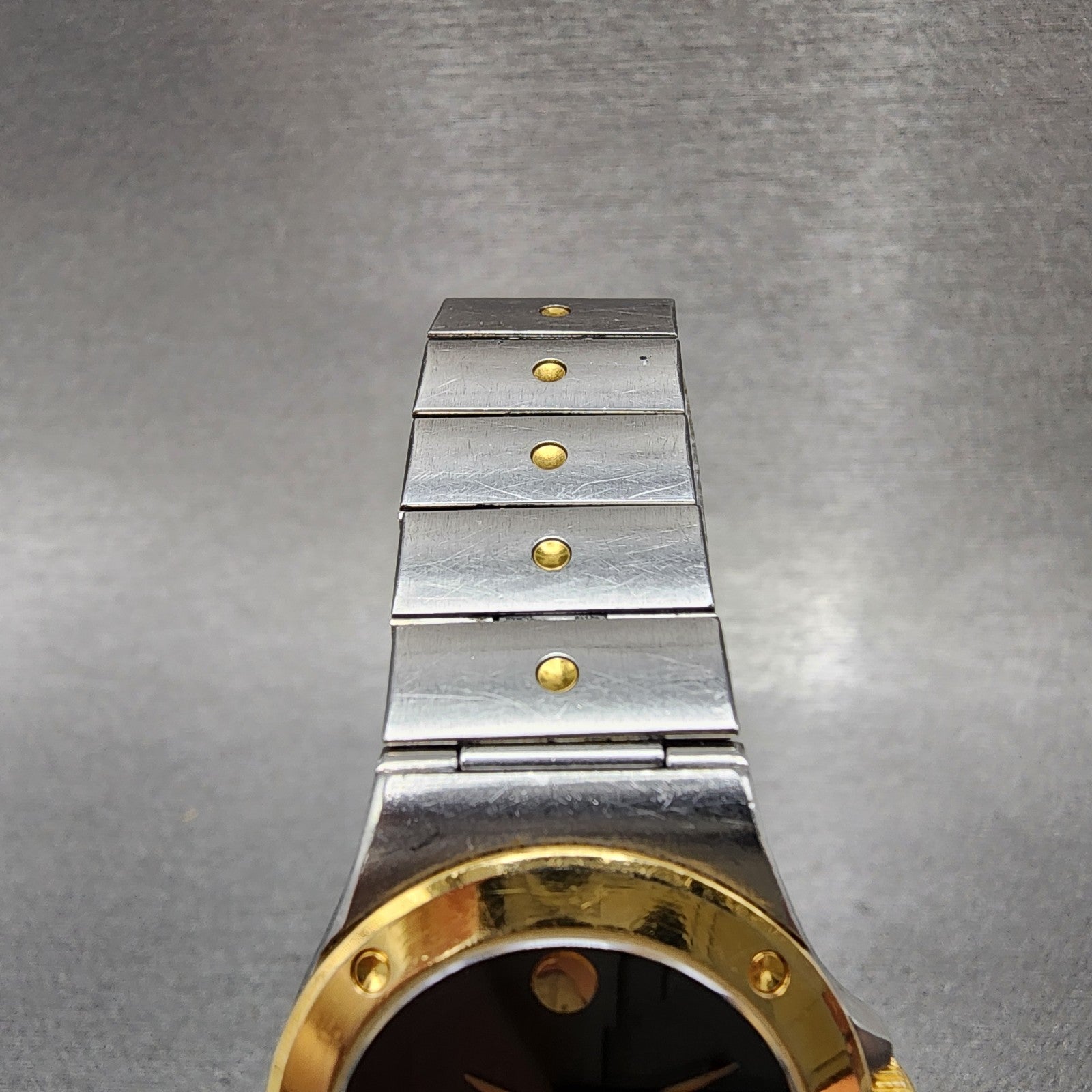 Movado Museum Watch Women 25mm Black Dial Two Tone Round 81.36.816.02 New Batt4