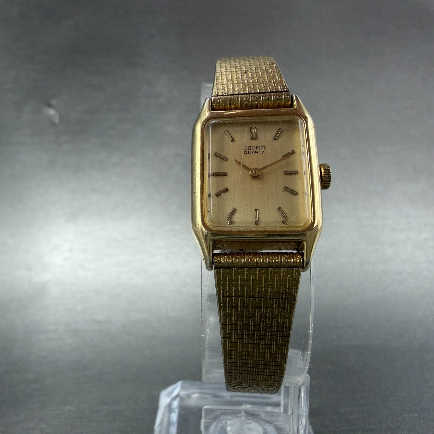 Seiko Tank Watch Women 17mm Champagne Dial Gold Tone VTG 2B20-5000 New Battery5