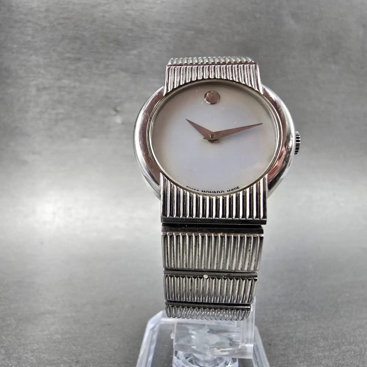 Movado Concerto Watch Women 26mm MOP Dial Silver Tone 84.G4.1842 New Battery5