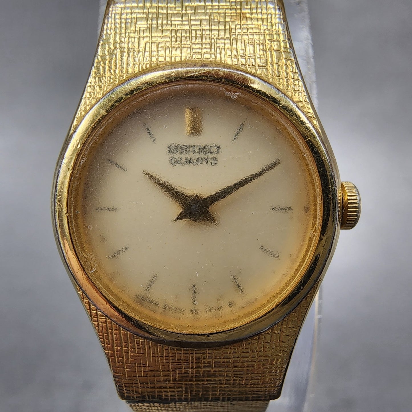 Seiko Watch 17mm Women Champagne Dial Gold Tone Round 20200329 New Battery2