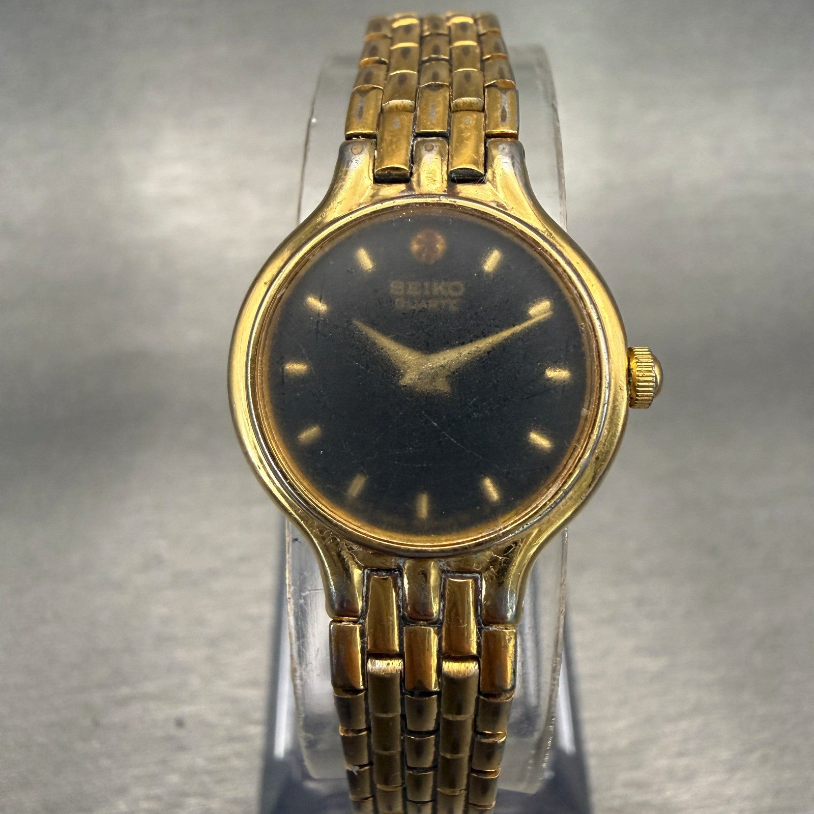 Seiko Watch Women 19mm Black Dial Gold Tone Round 1N00-0B29 New Battery0